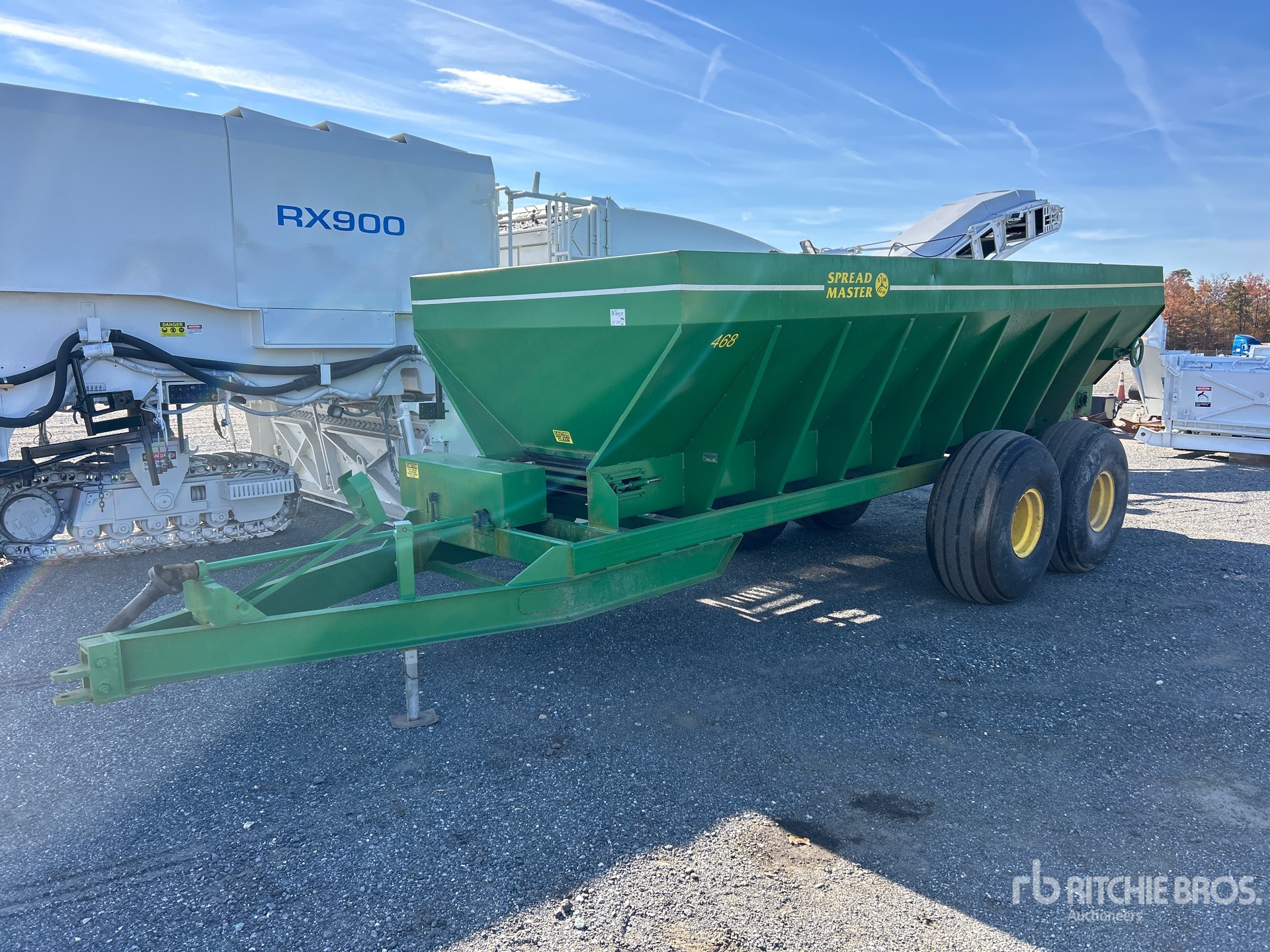 General Appearance with Foto, angolo anteriore sinistro