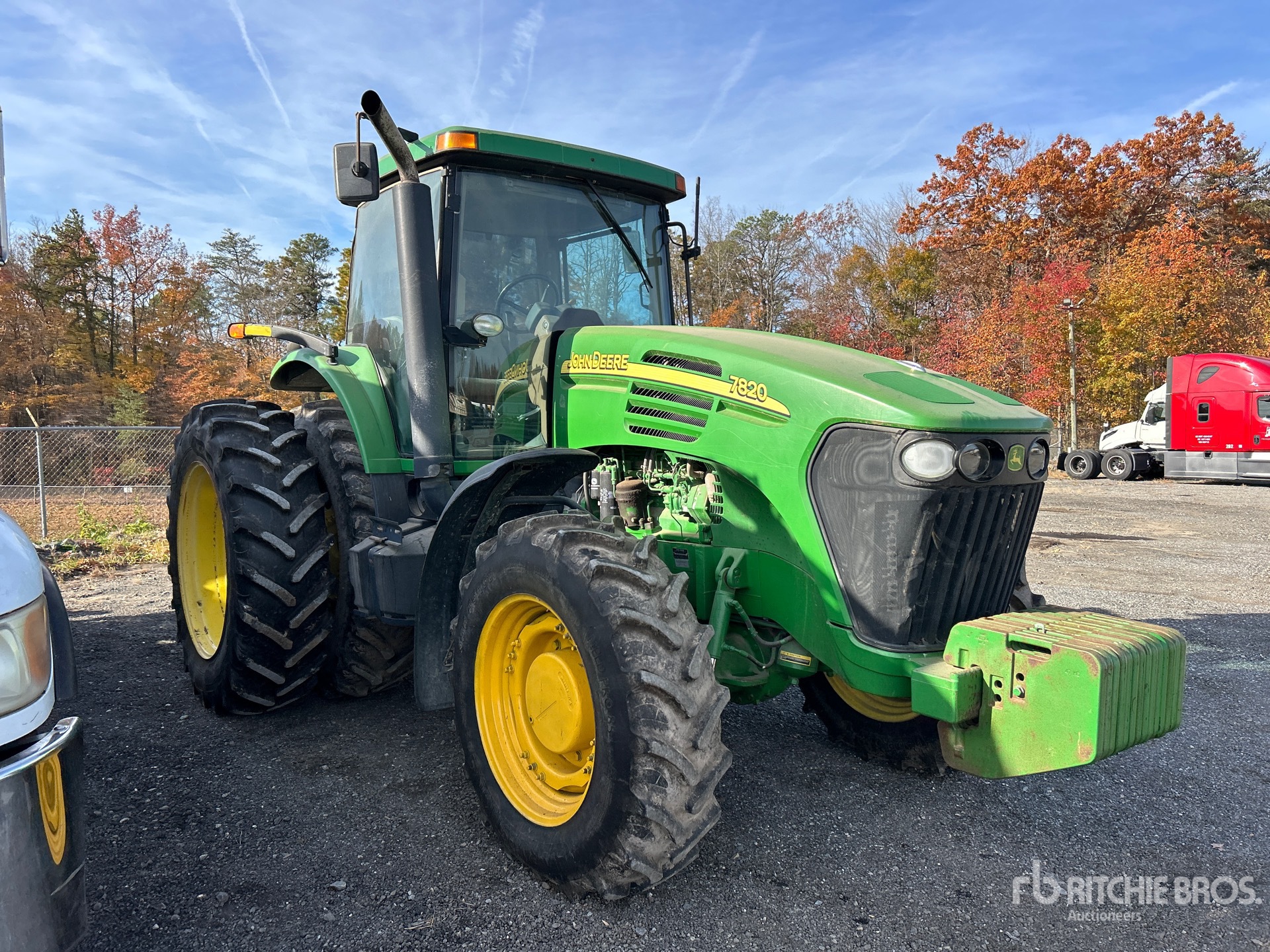 General Appearance with Bild, Ecke vorne rechts