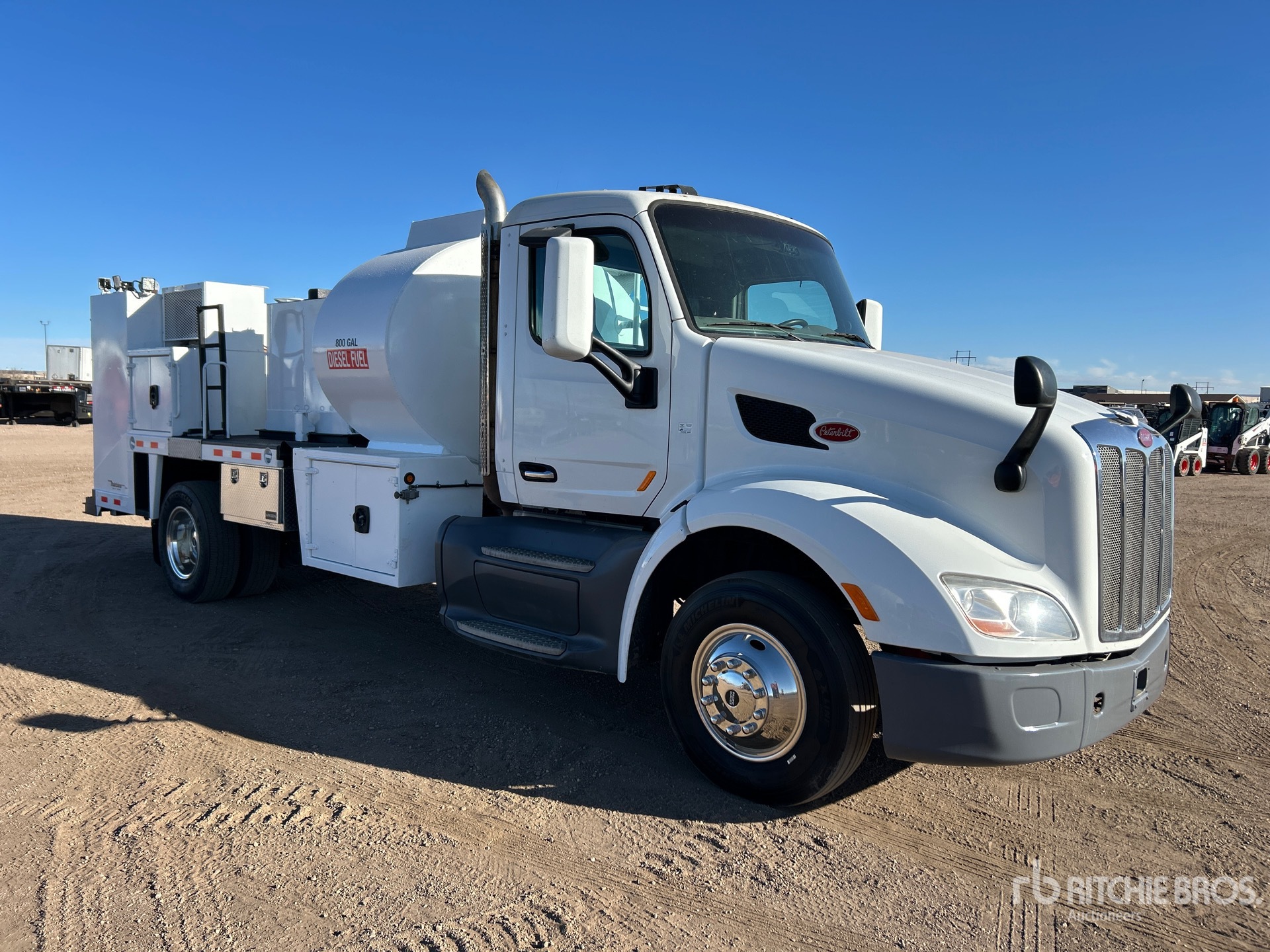 General Appearance with Imagen: esquina delantera derecha