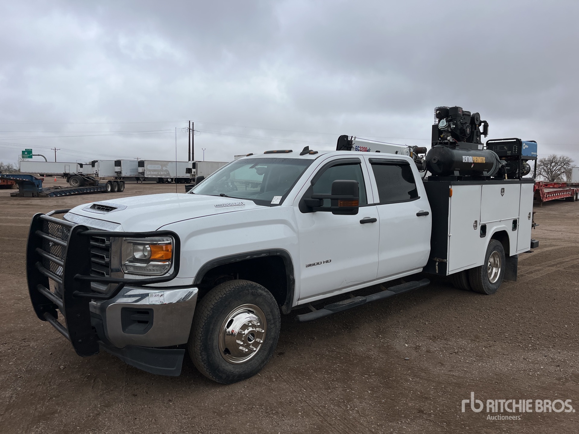 General Appearance with Picture, Left Front Corner