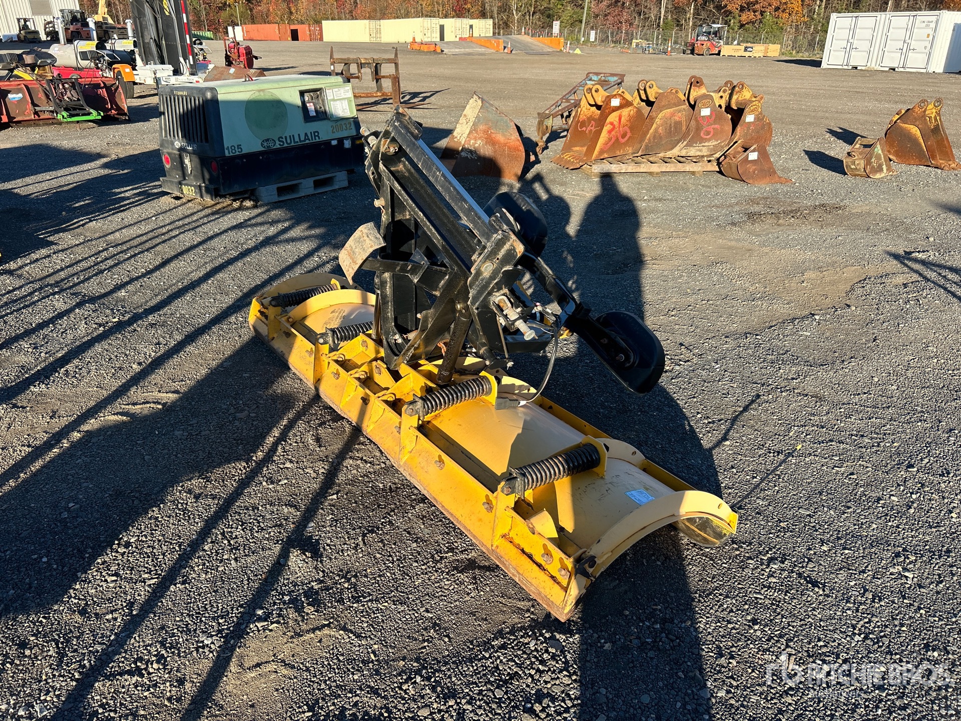 General Appearance with Foto, angolo anteriore sinistro