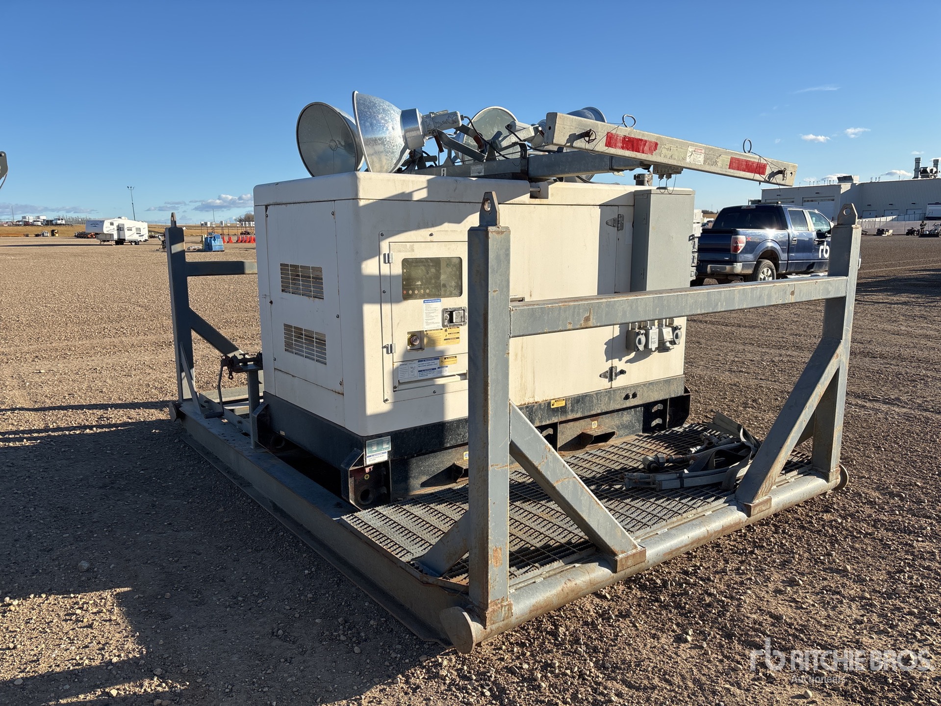 General Appearance with Imagen: esquina trasera derecha