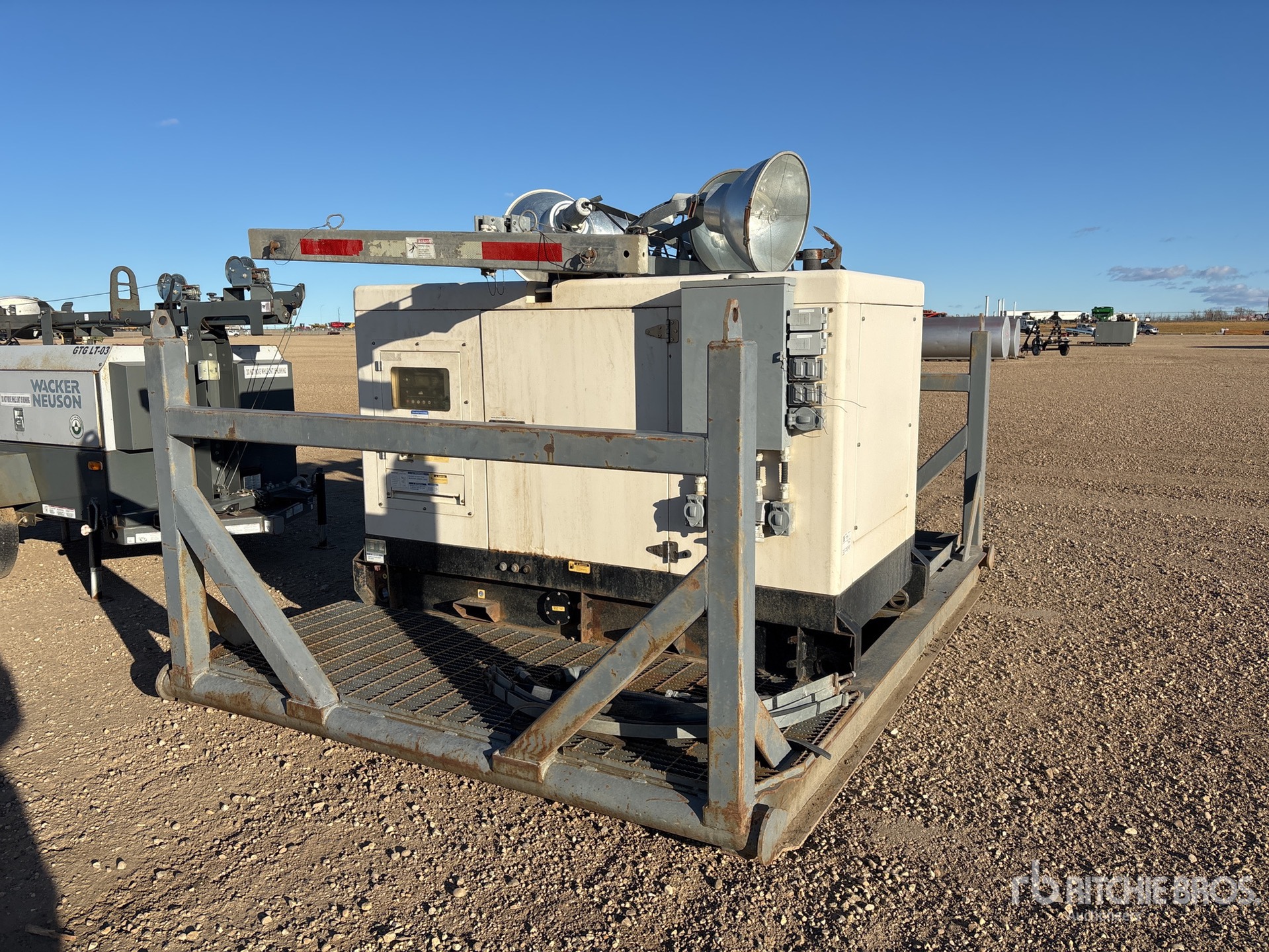 General Appearance with Imagen: esquina delantera derecha