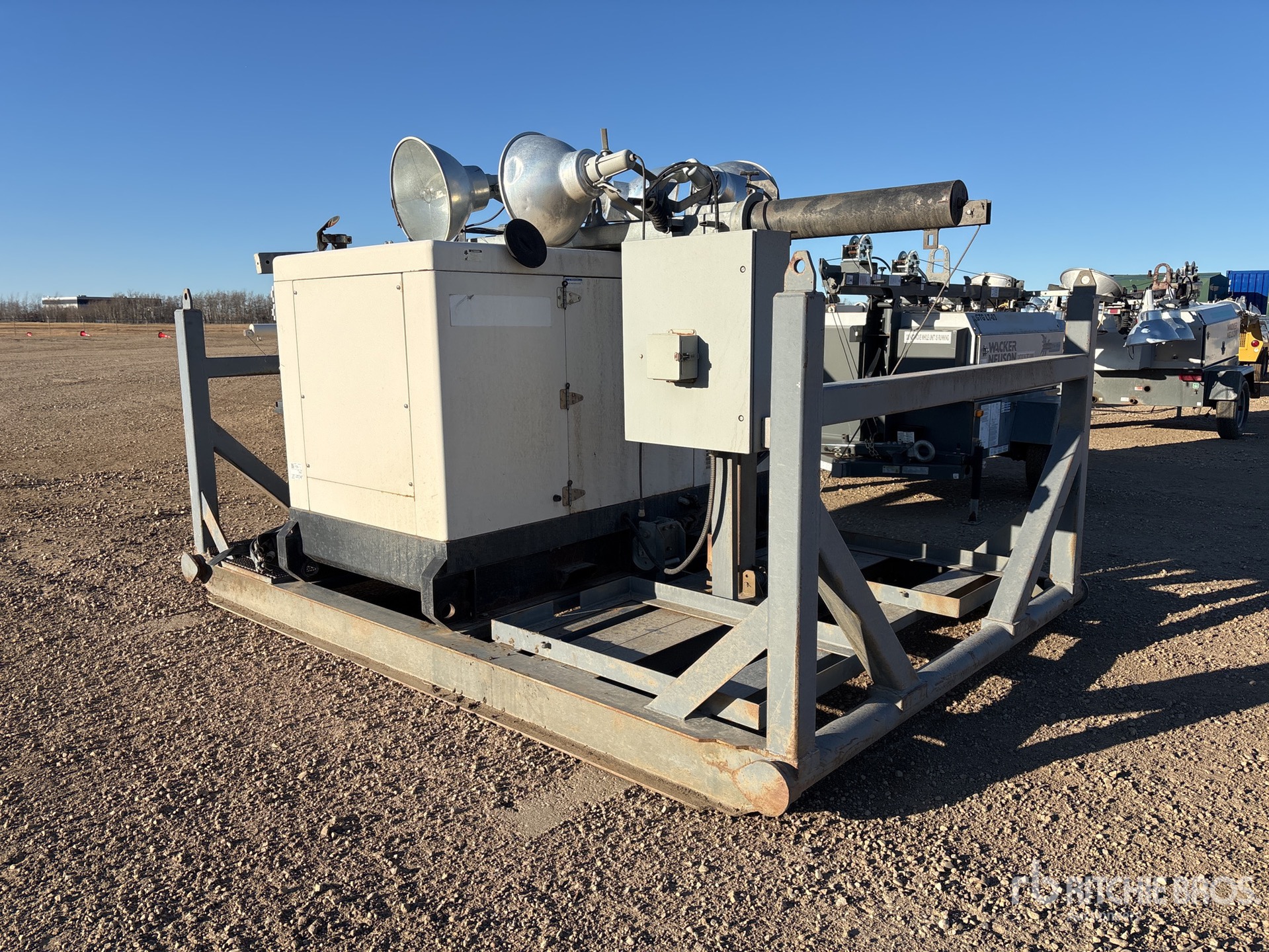 General Appearance with Imagen: esquina delantera izquierda