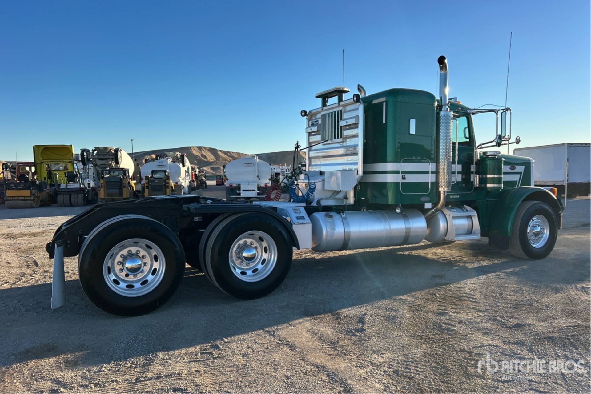 General Appearance with Image, coin arrière droit