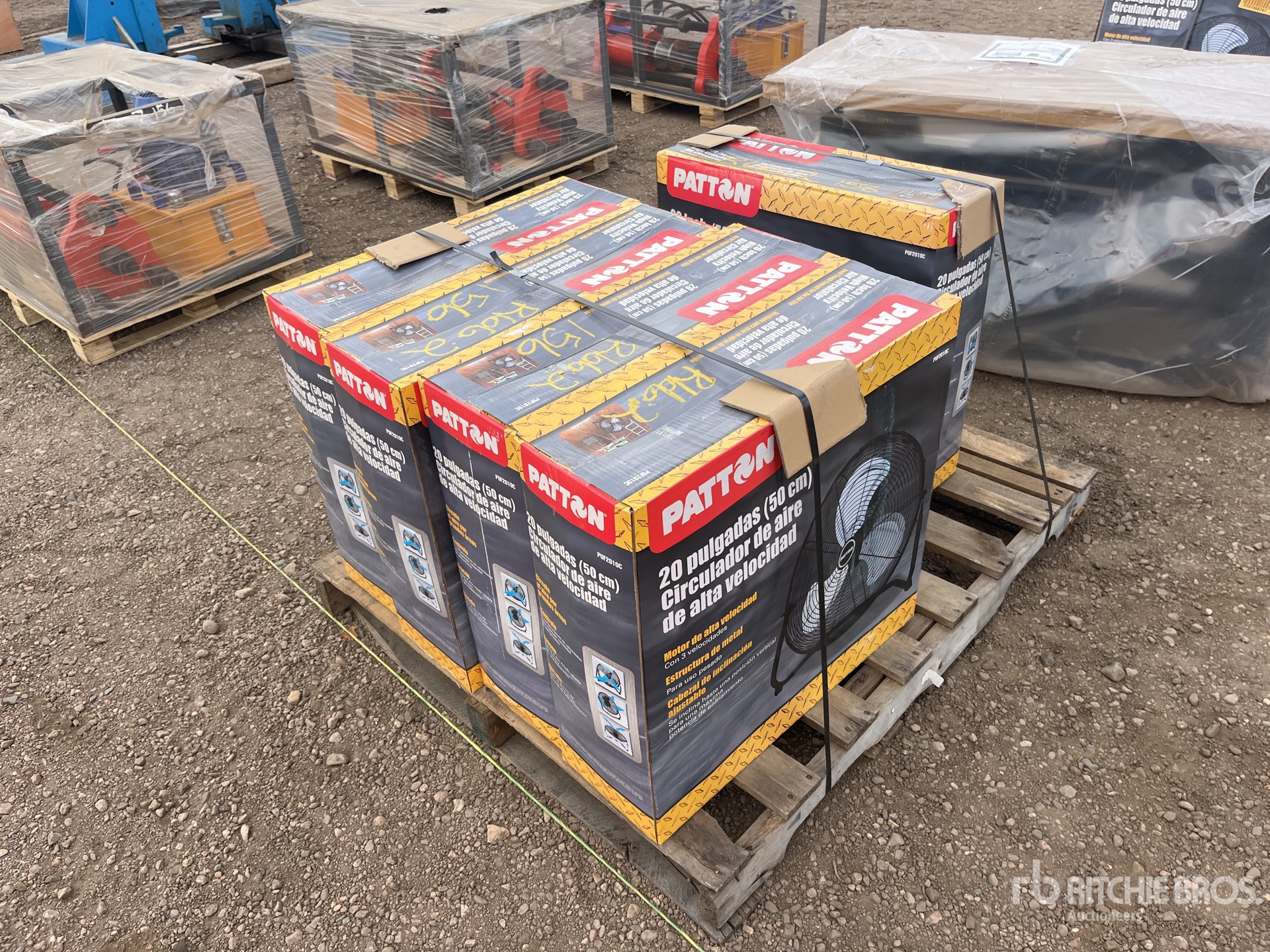 General Appearance with Foto, angolo posteriore sinistro