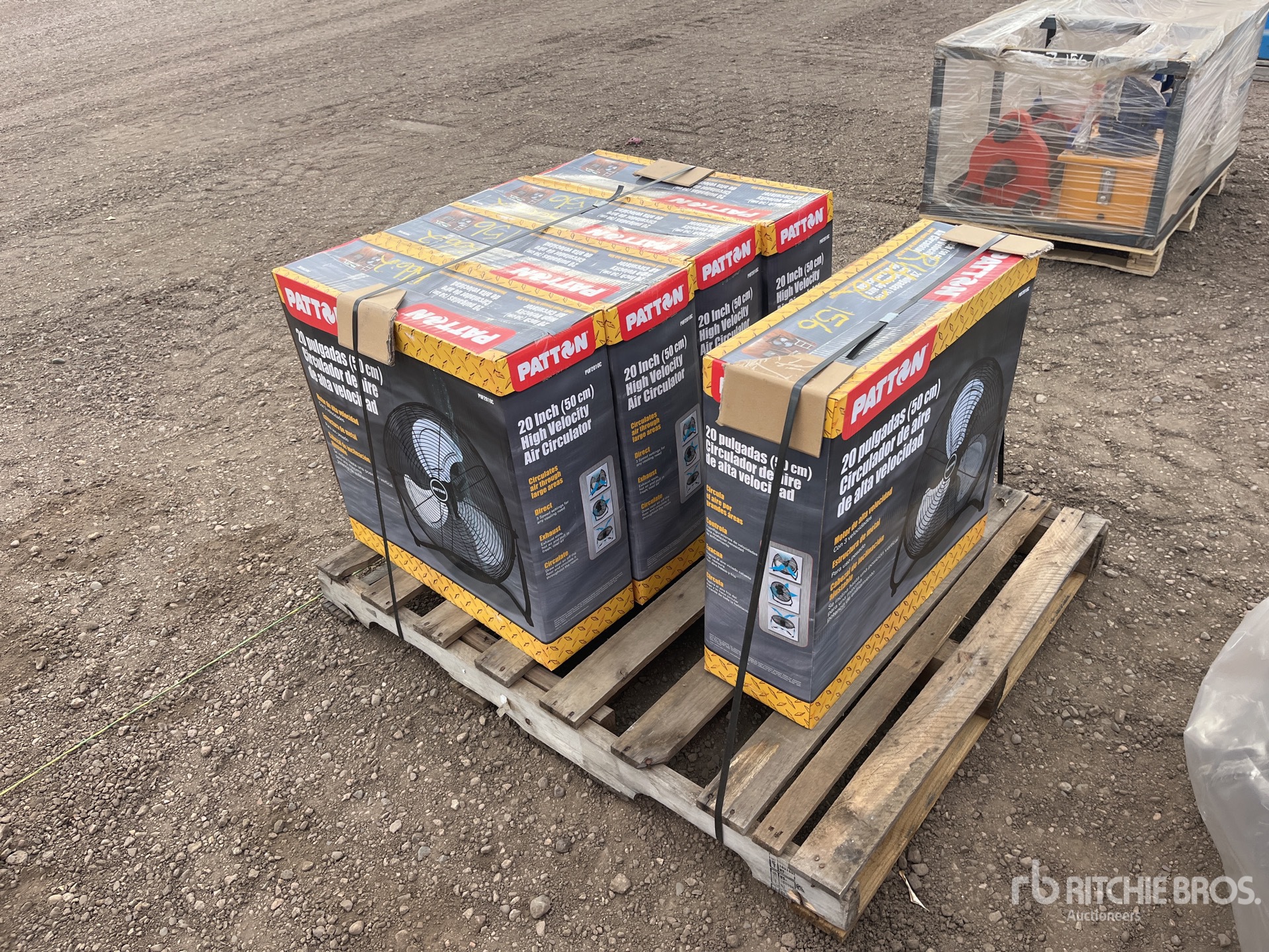 General Appearance with Foto, angolo anteriore sinistro