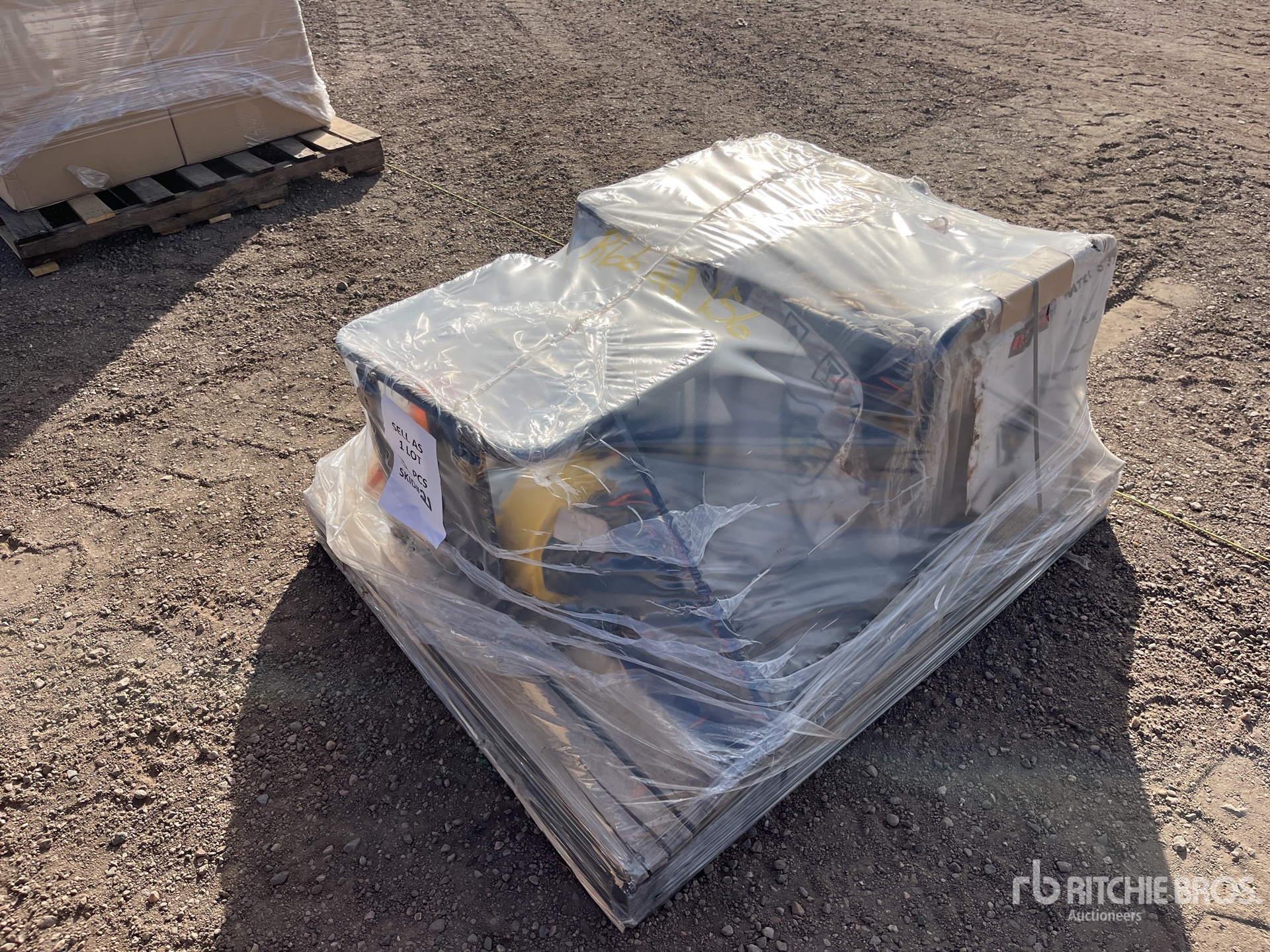 Aspect général with Image, coin arrière gauche