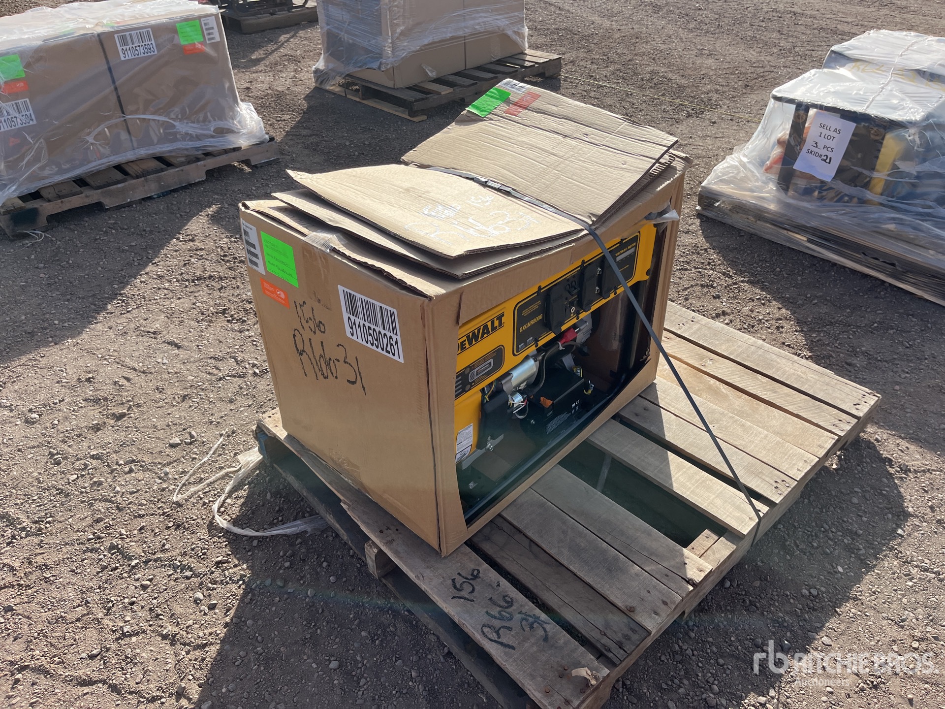 General Appearance with Picture, Left Rear Corner