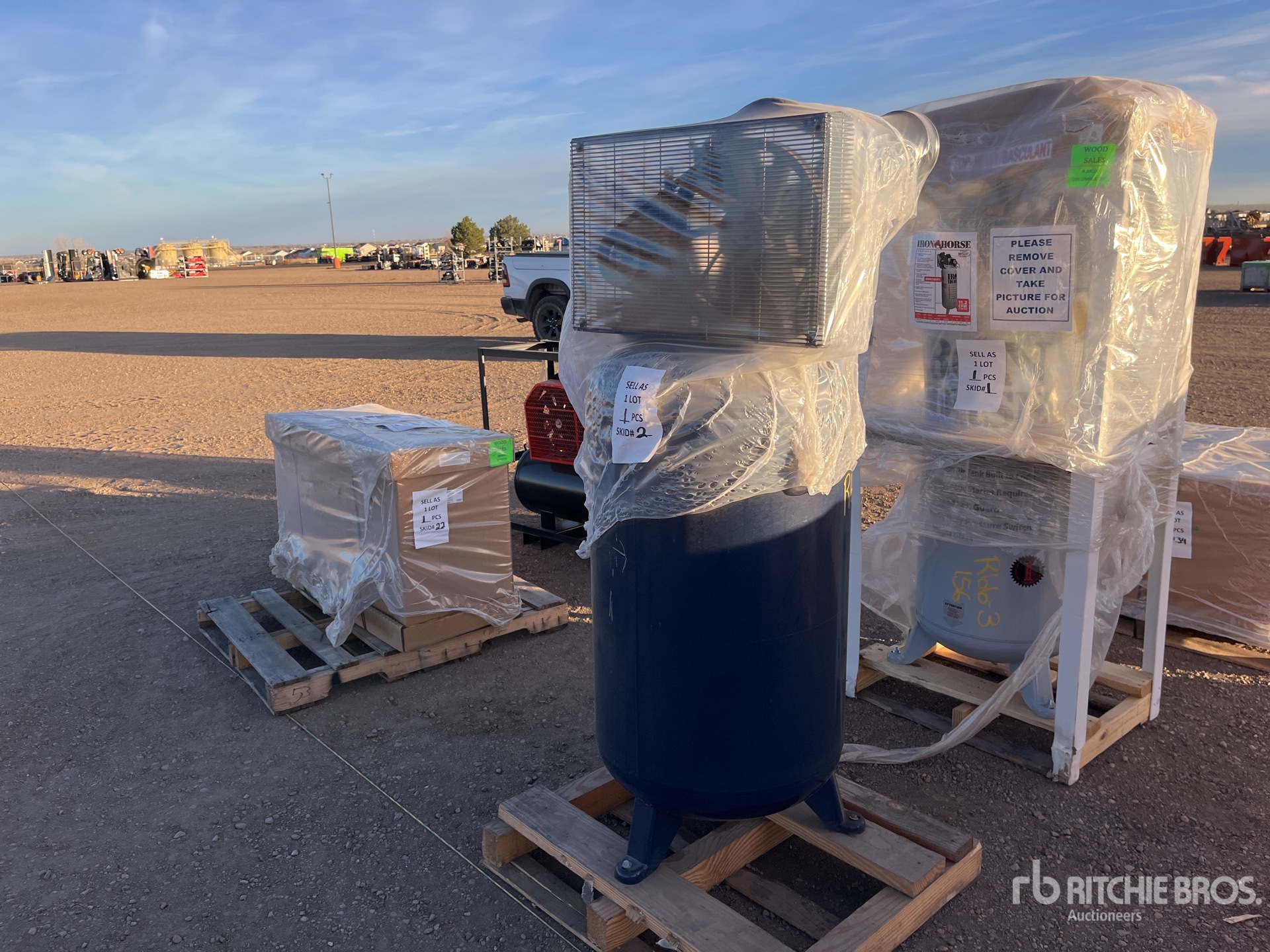 General Appearance with Imagen: esquina delantera izquierda