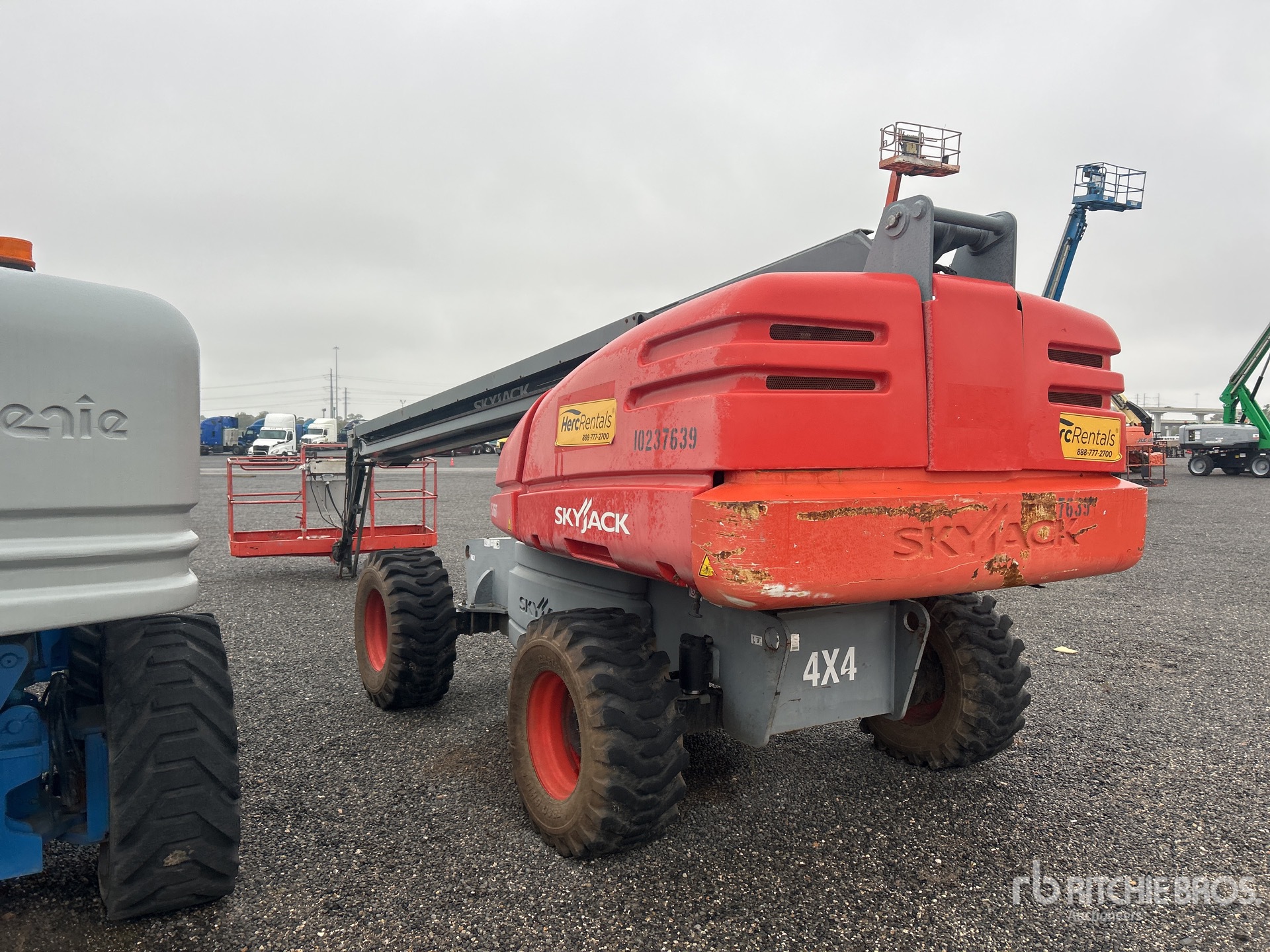 General Appearance with Picture, Left Rear Corner