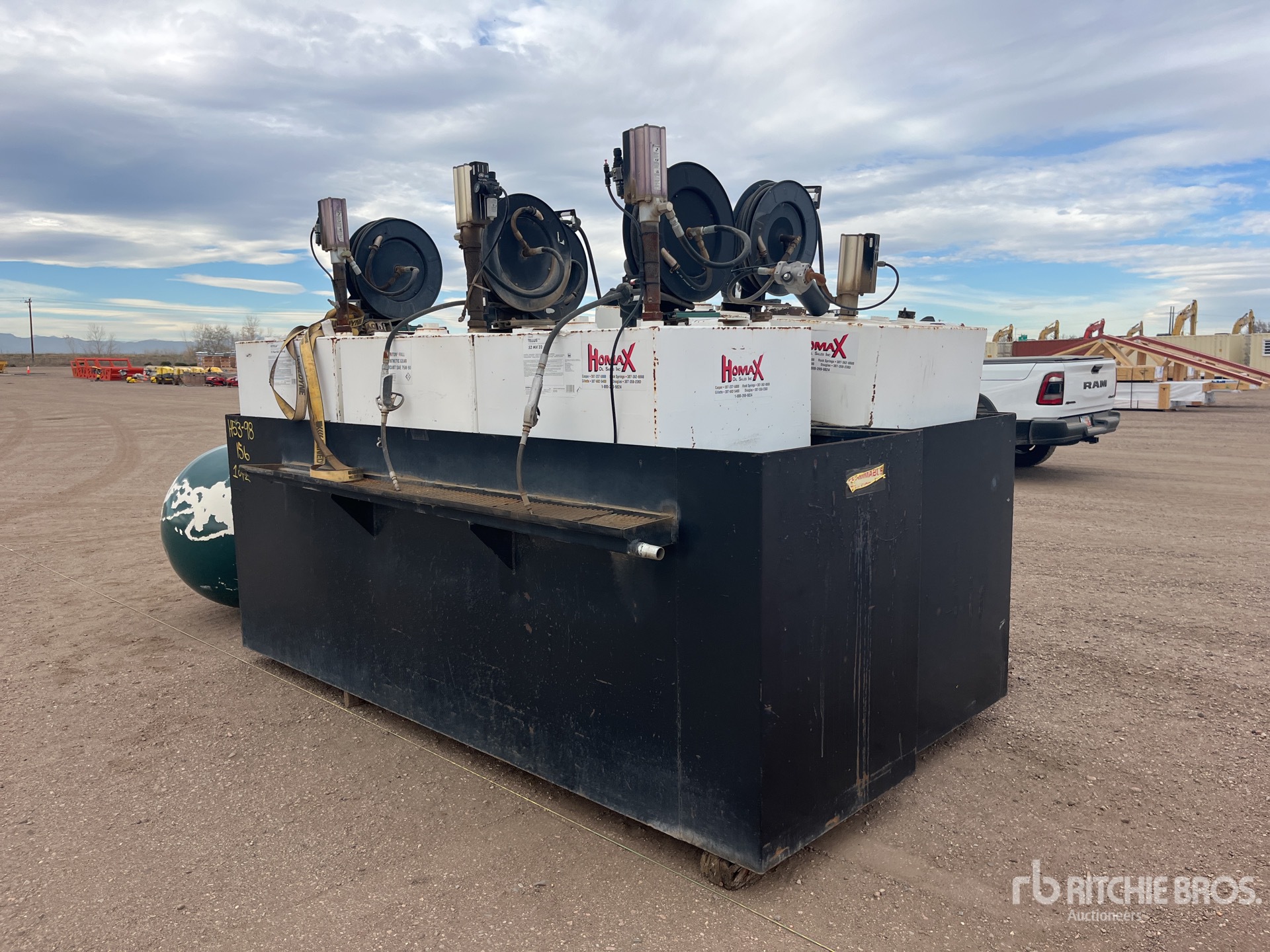 General Appearance with Bild, Ecke hinten rechts