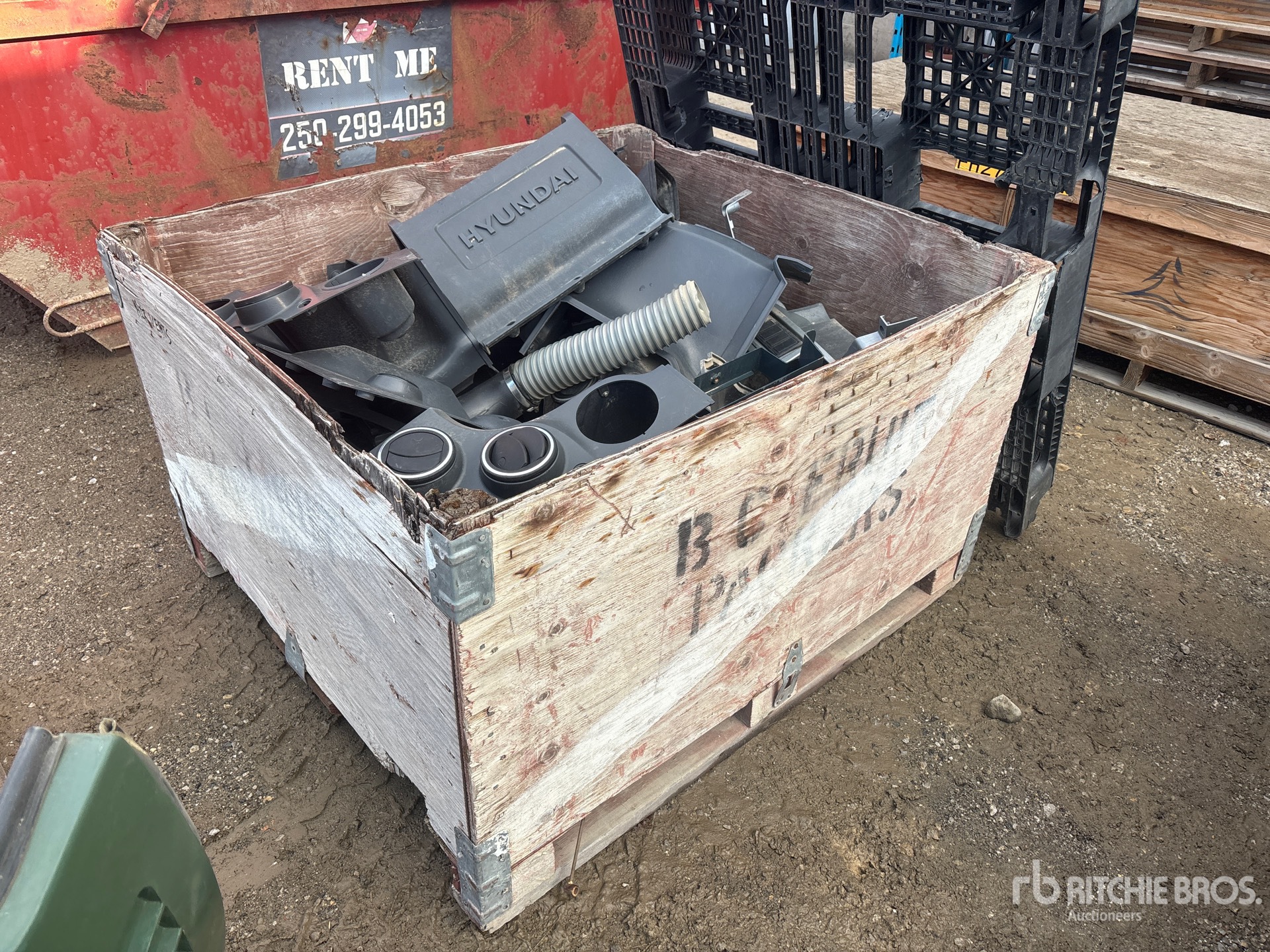 General Appearance with Bild, Ecke vorne links