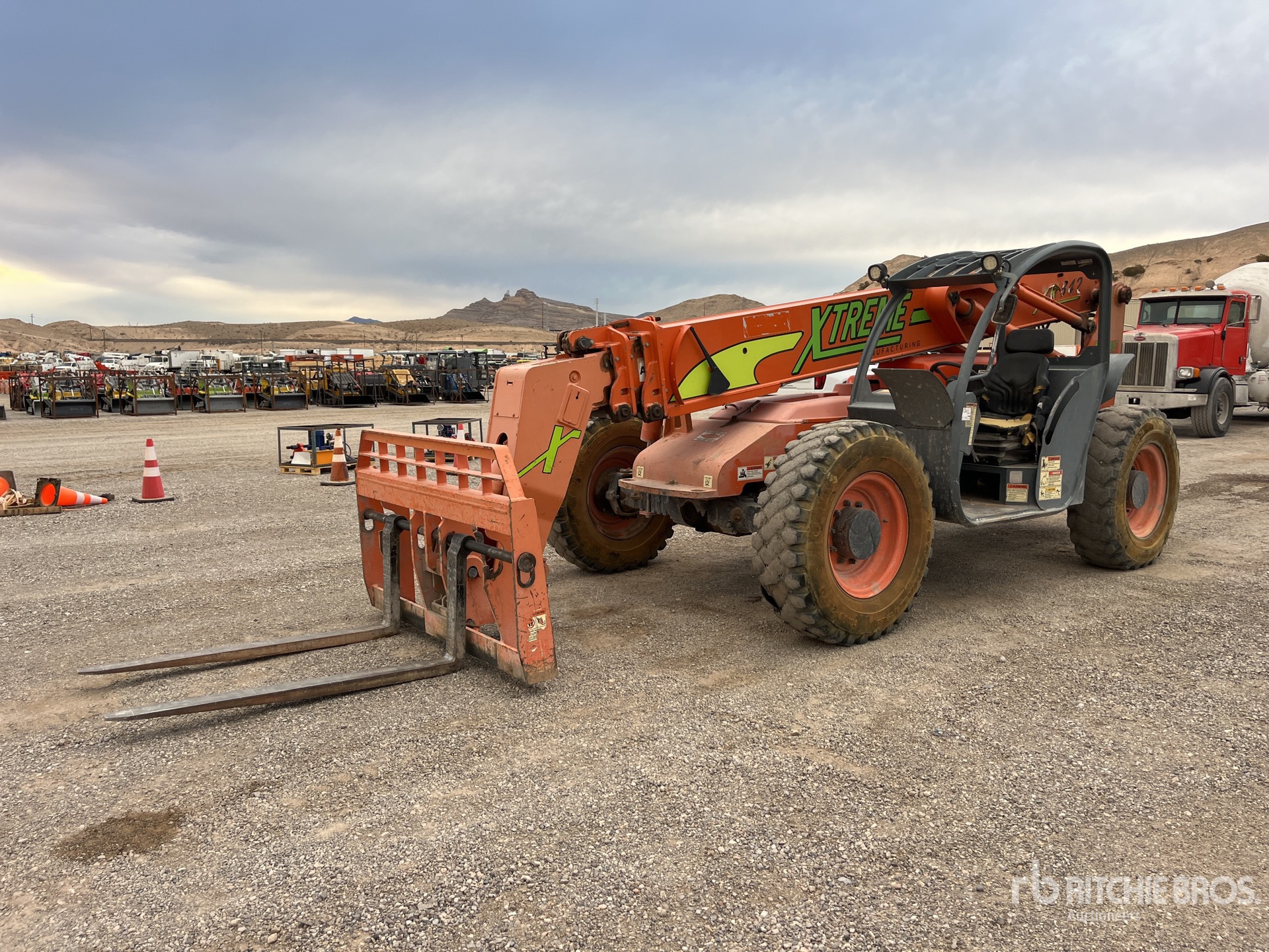 General Appearance with Featured Photo