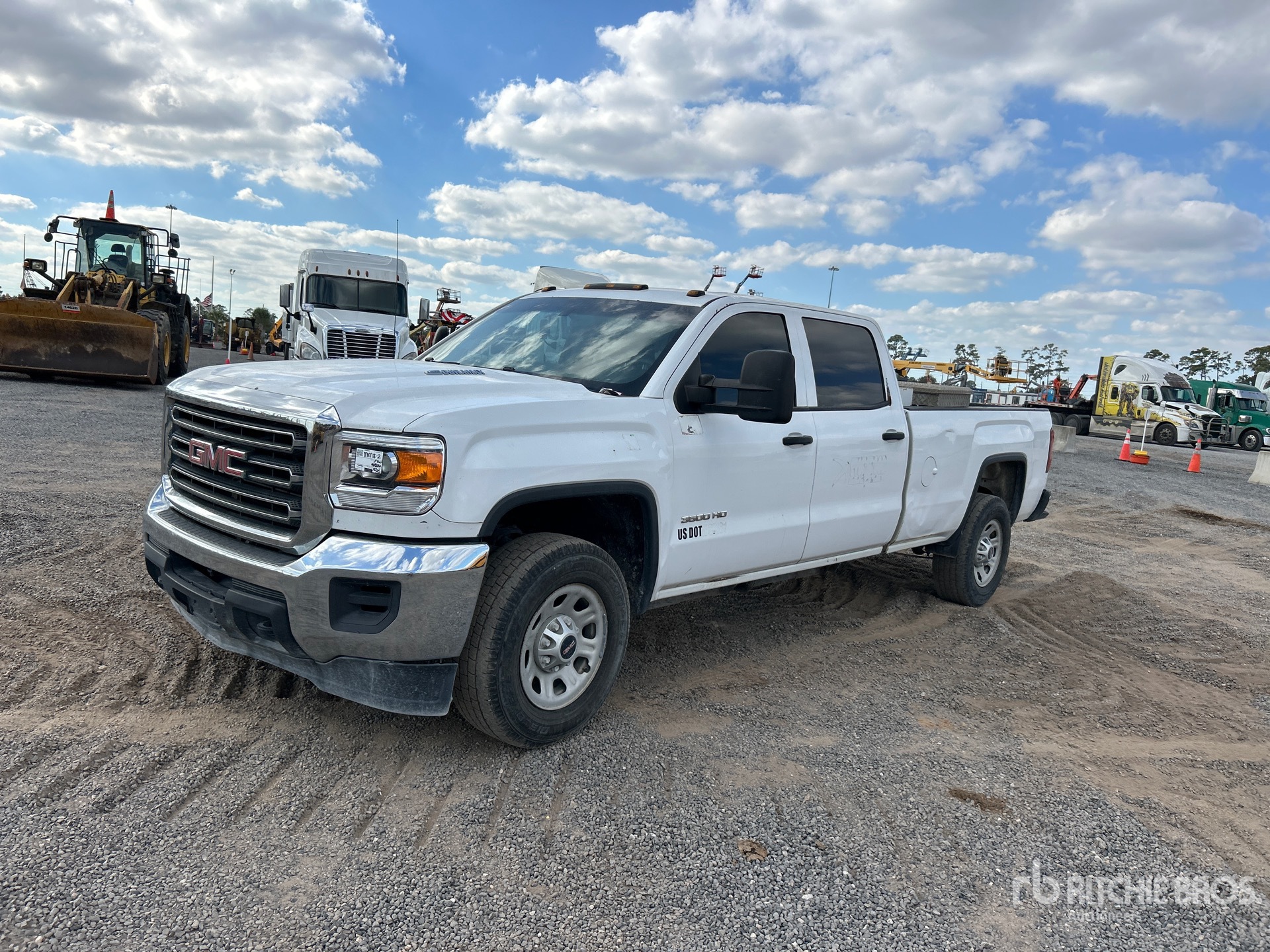 General Appearance with Bild, Ecke vorne links