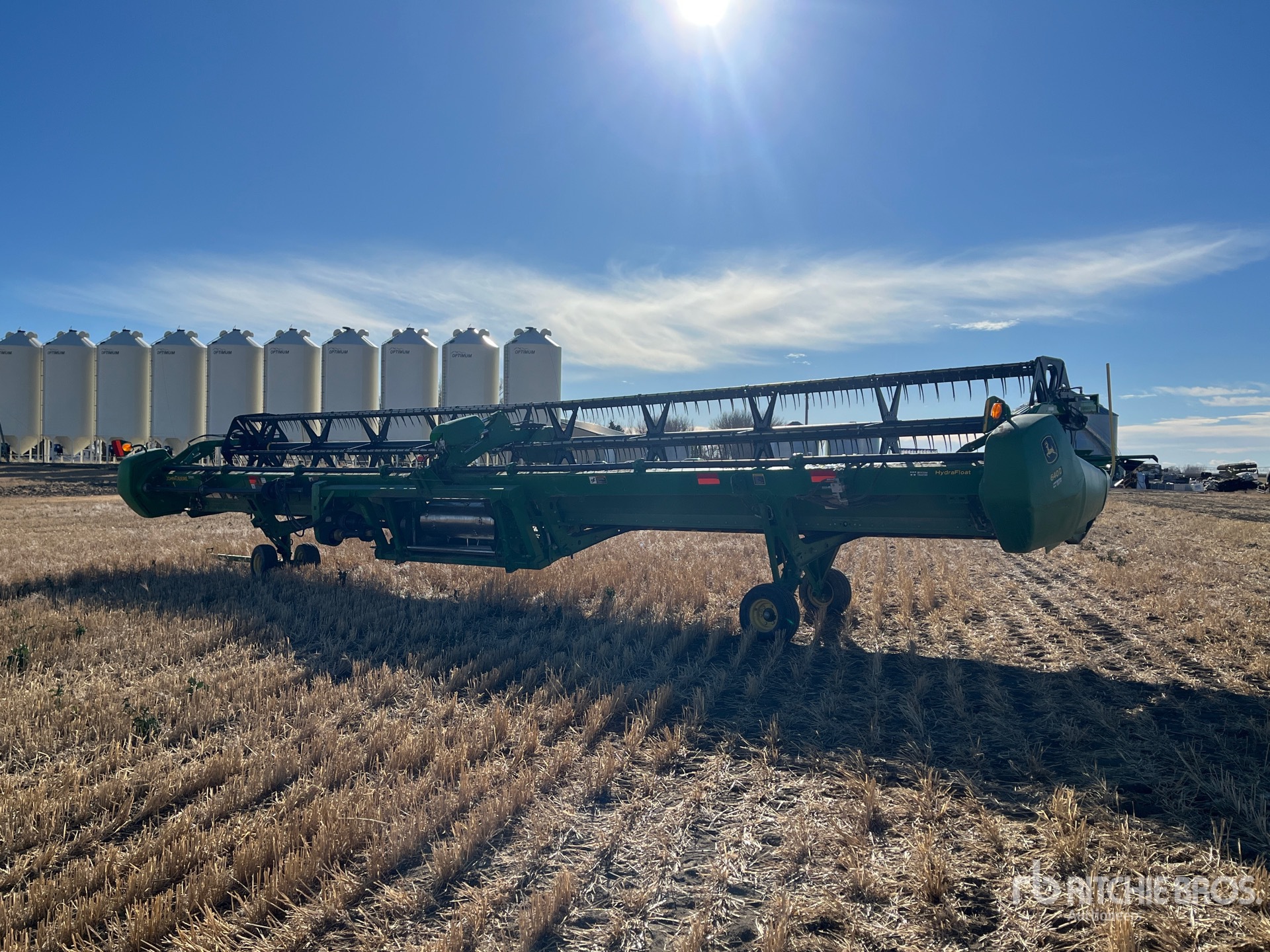 General Appearance with Foto, angolo anteriore sinistro