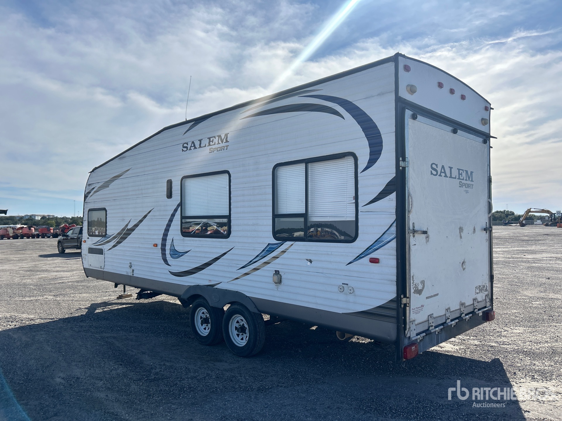 General Appearance with Picture, Left Rear Corner