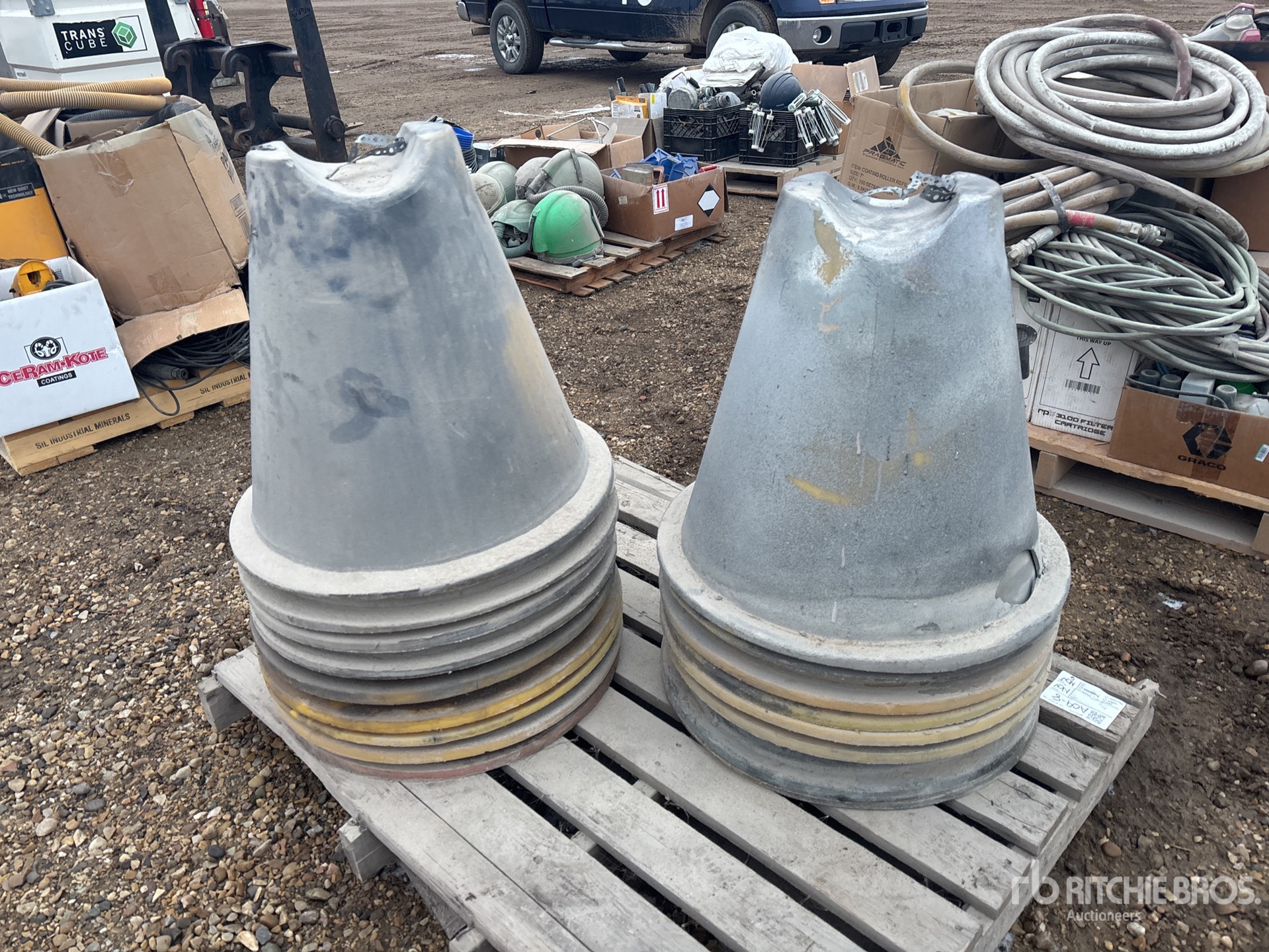 Aspect général with Image, coin arrière droit