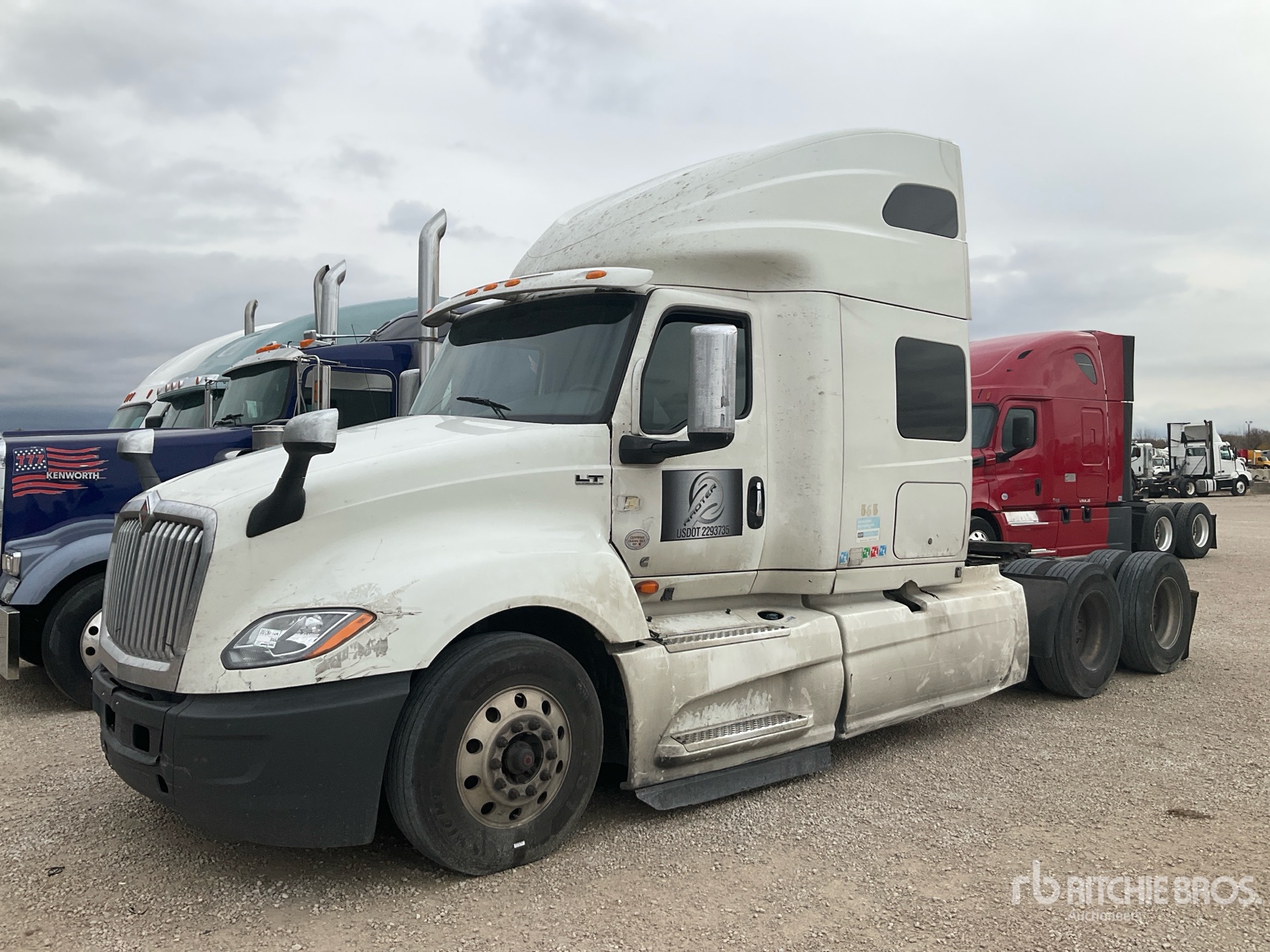 General Appearance with Picture, Left Front Corner