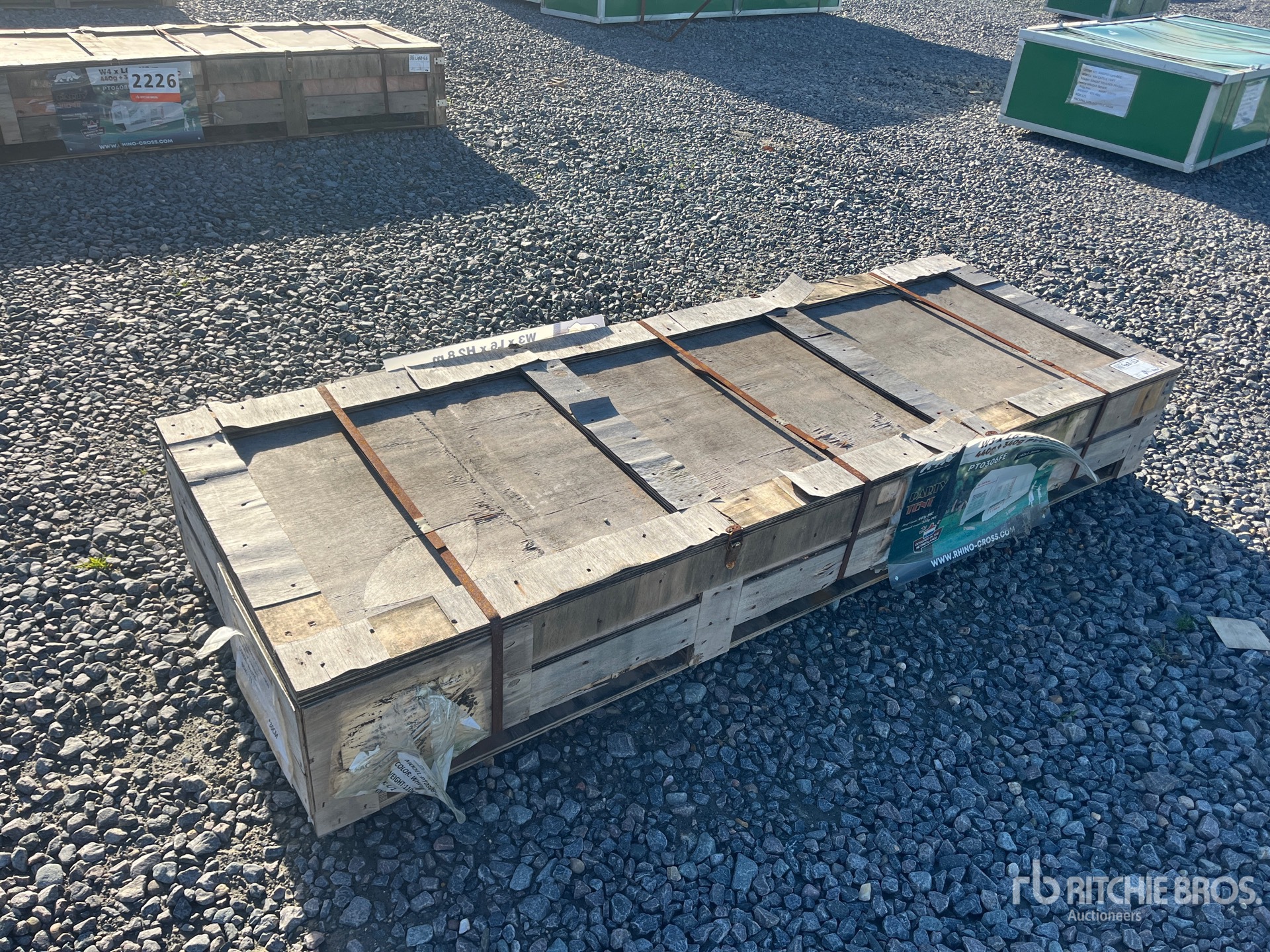 General Appearance with Picture, Left Front Corner