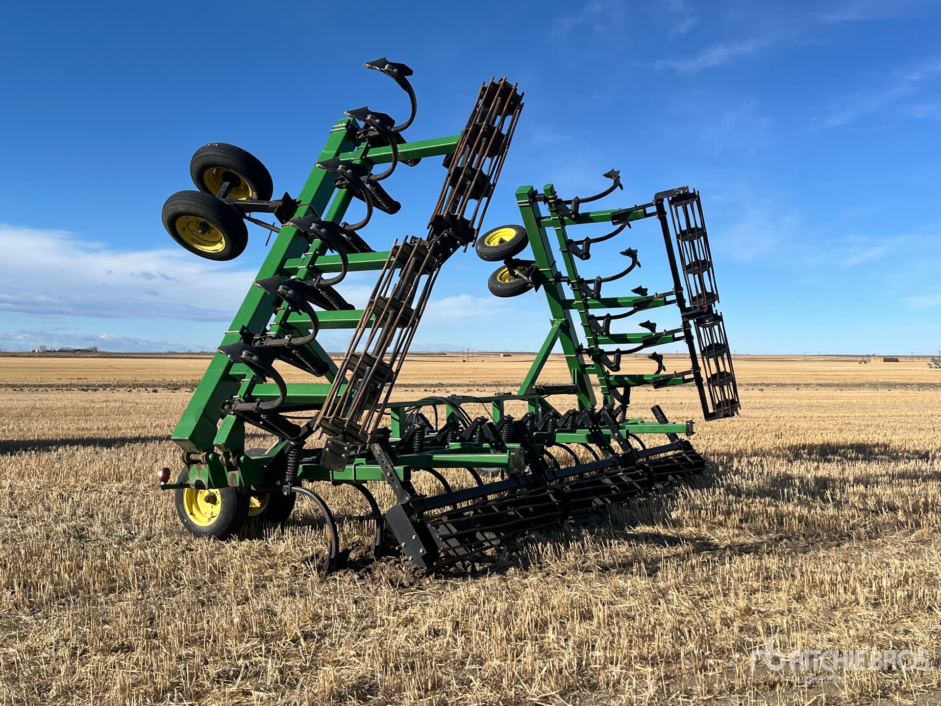 General Appearance with Foto, angolo posteriore sinistro