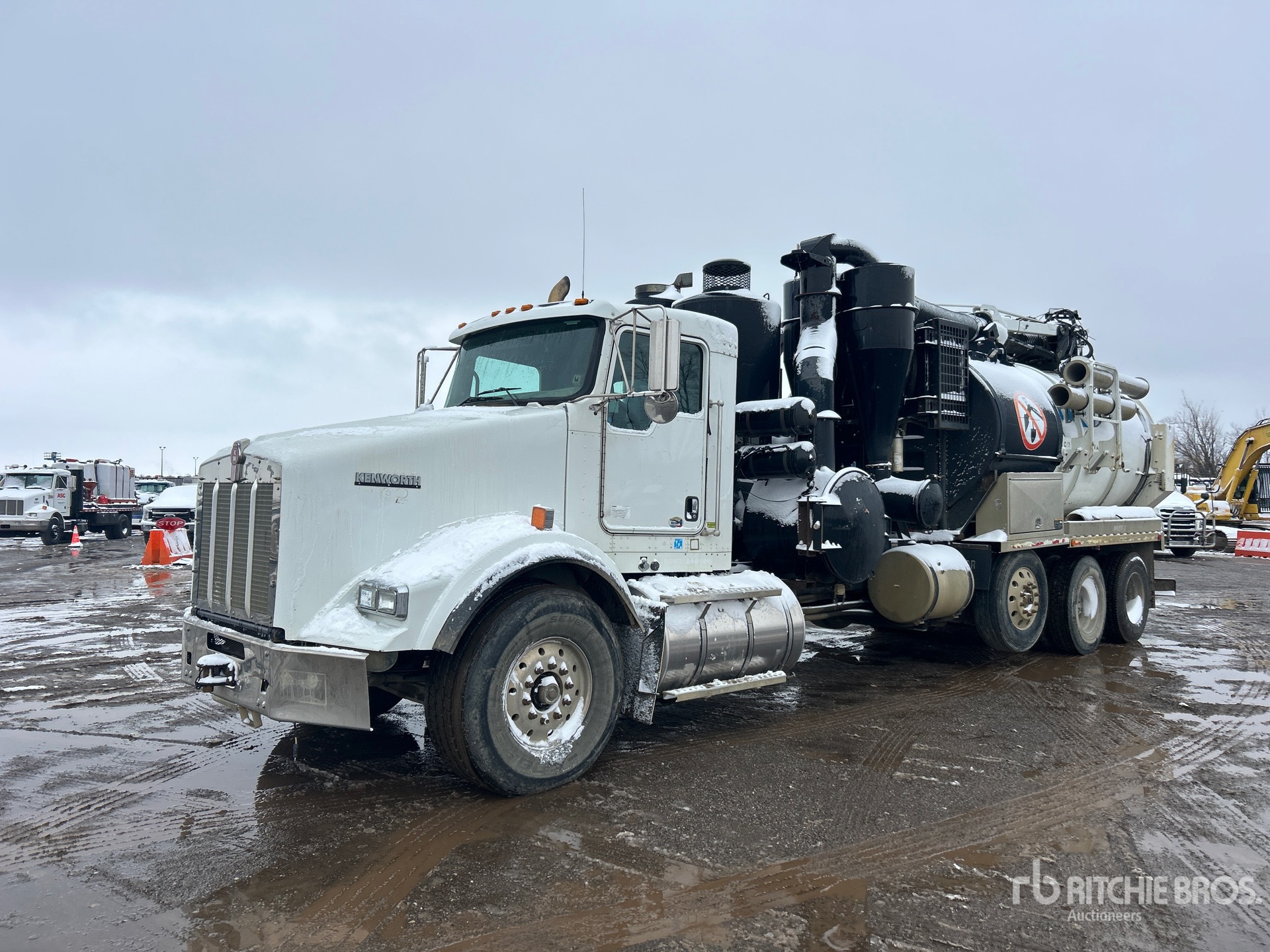 General Appearance with Featured Photo