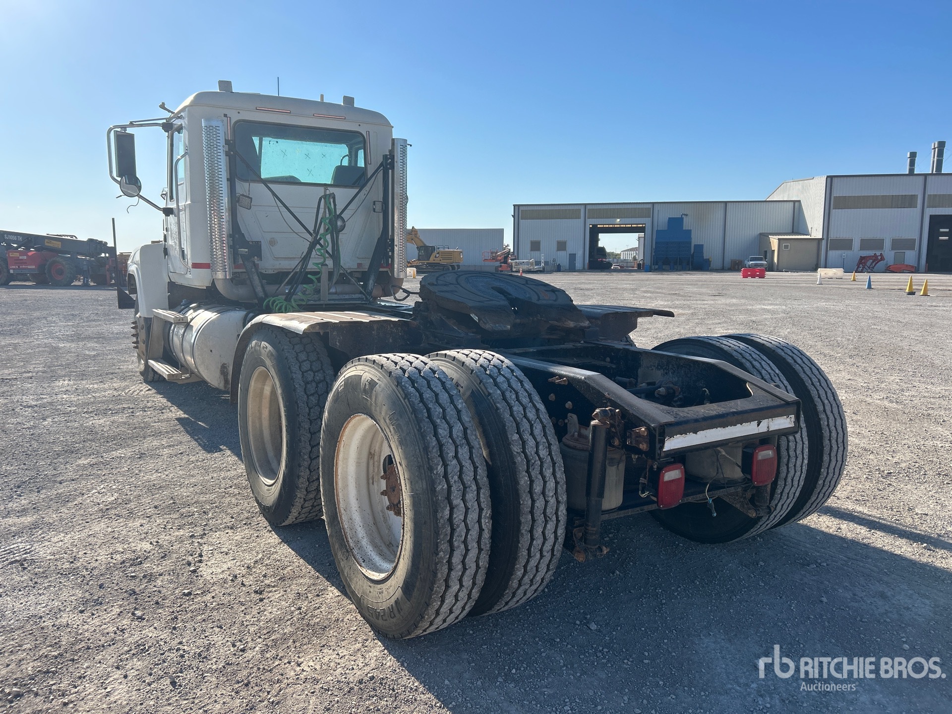 General Appearance with Bild, Ecke hinten links