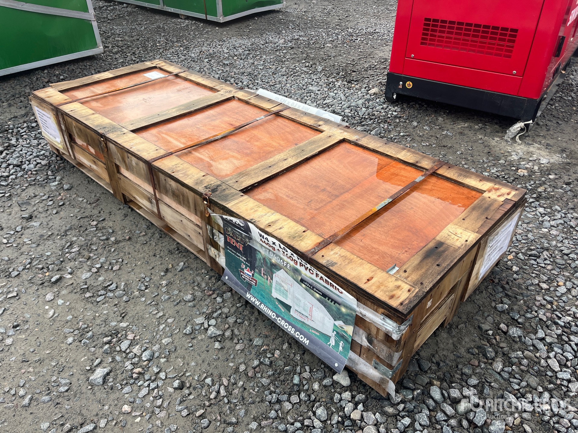 General Appearance with Picture, Right Front Corner