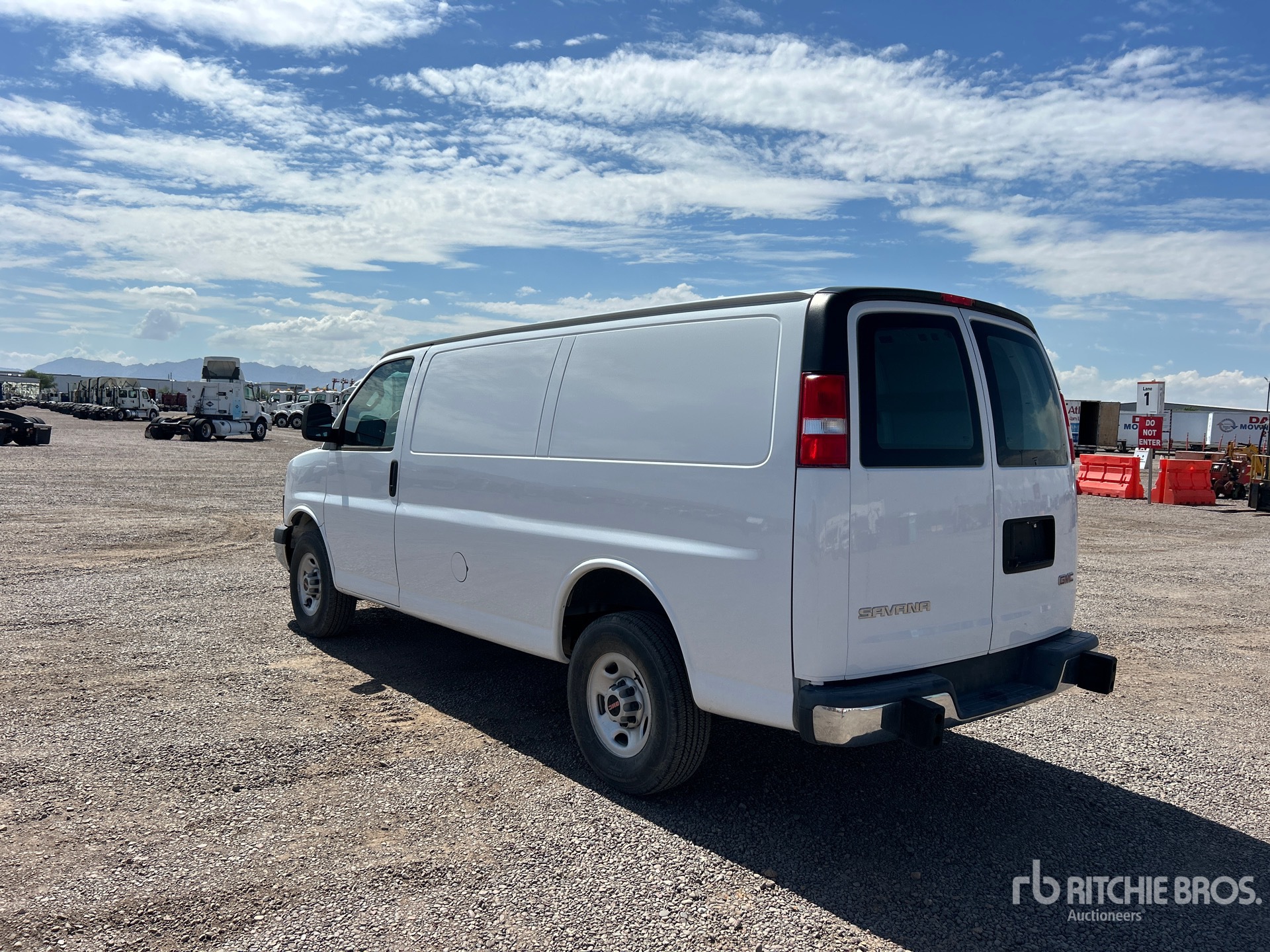 General Appearance with Picture, Left Rear Corner