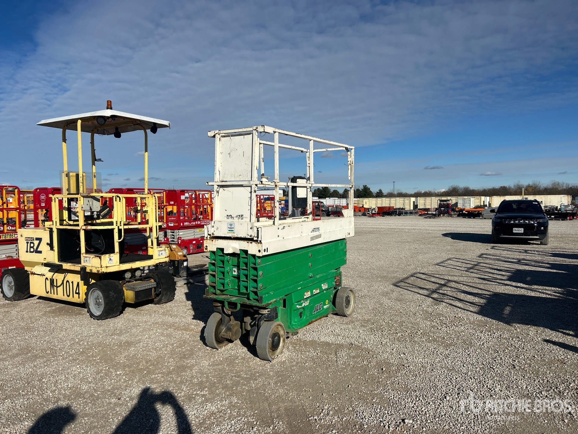 General Appearance with Featured Photo