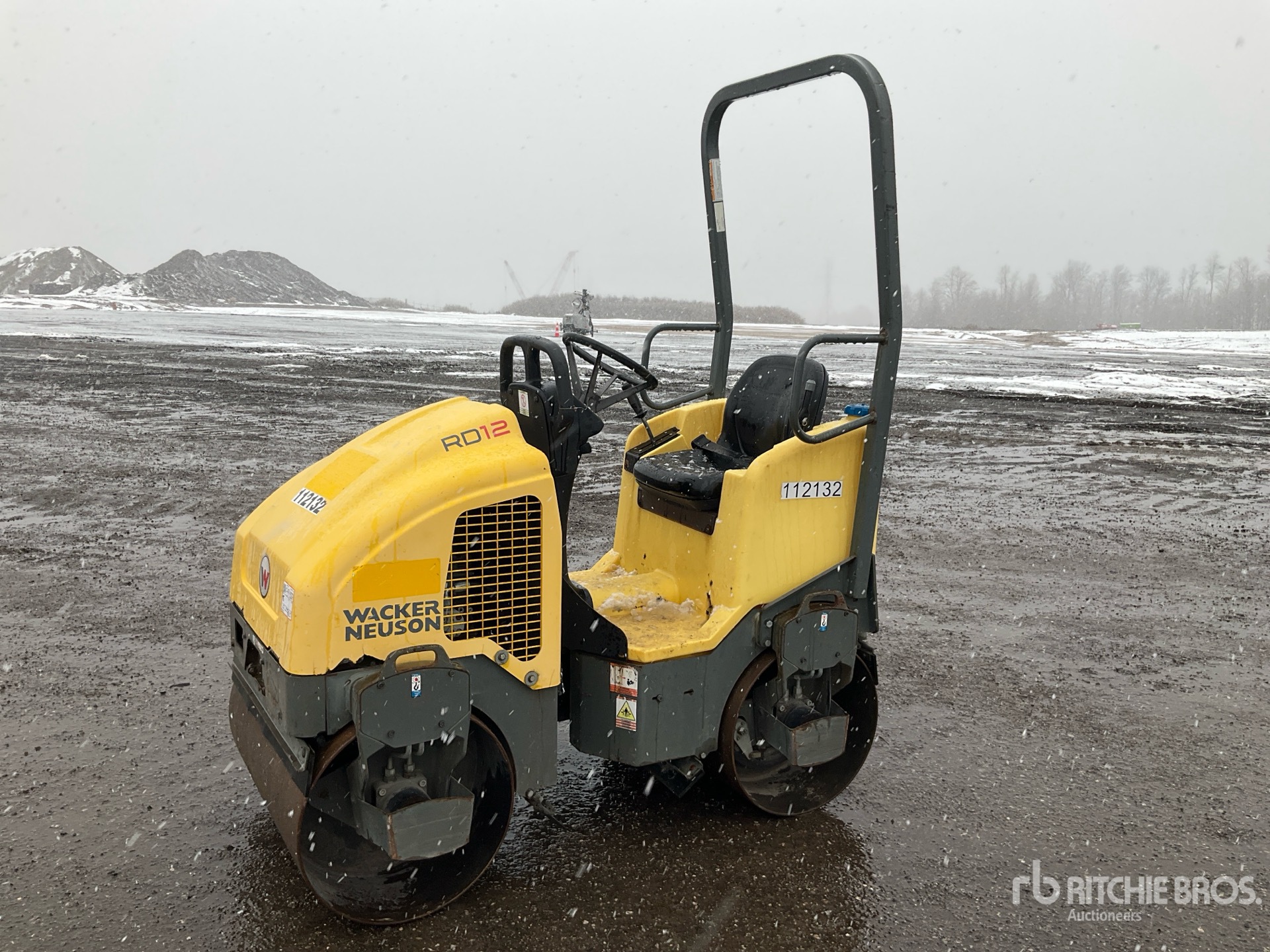 General Appearance with Image, coin avant gauche