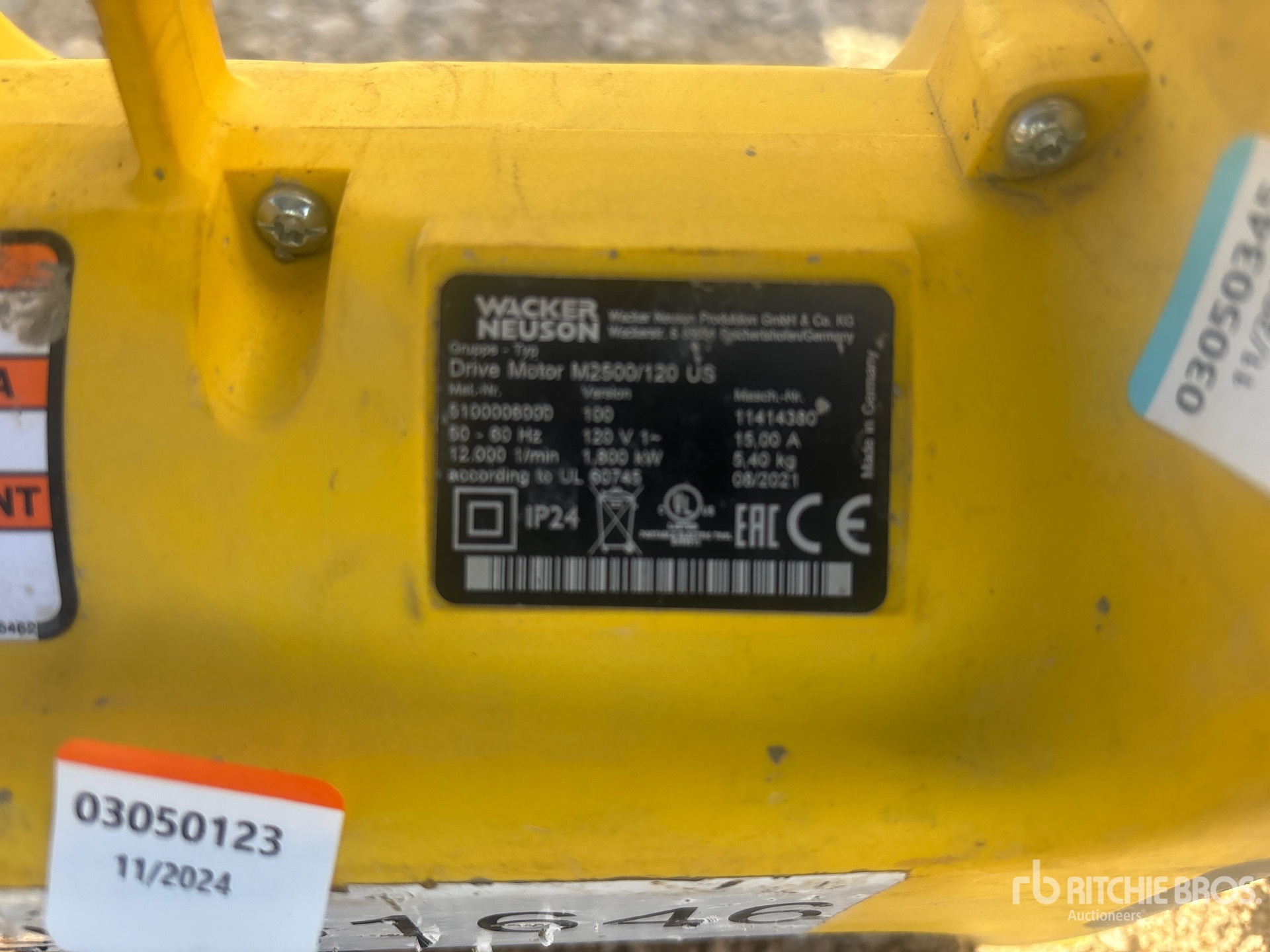 General Appearance with Numero seriale/numero d’identificazione del veicolo (VIN)