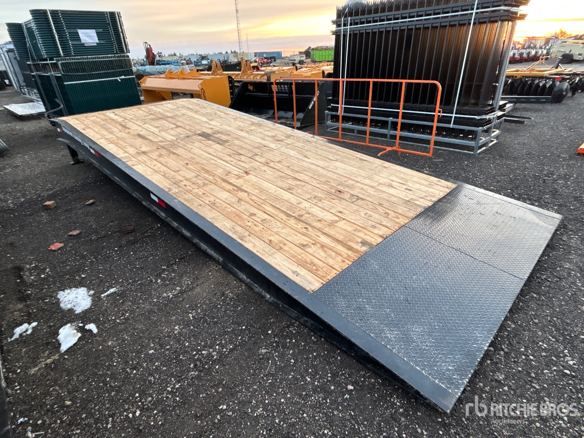 General Appearance with Zdjęcie, lewy dolny róg