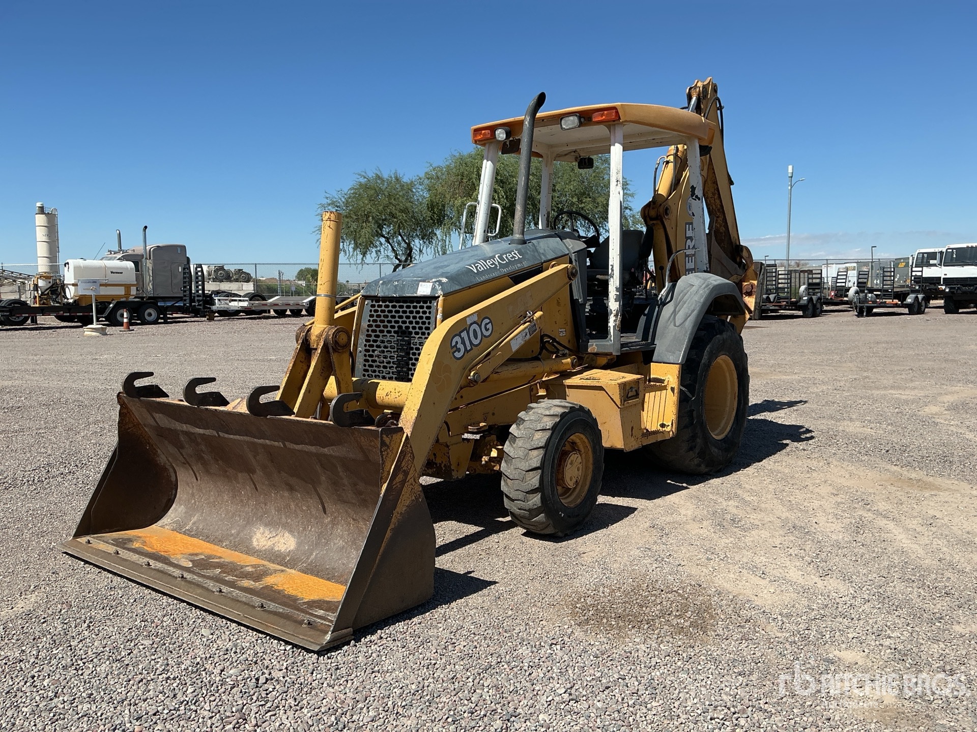 General Appearance with Featured Photo