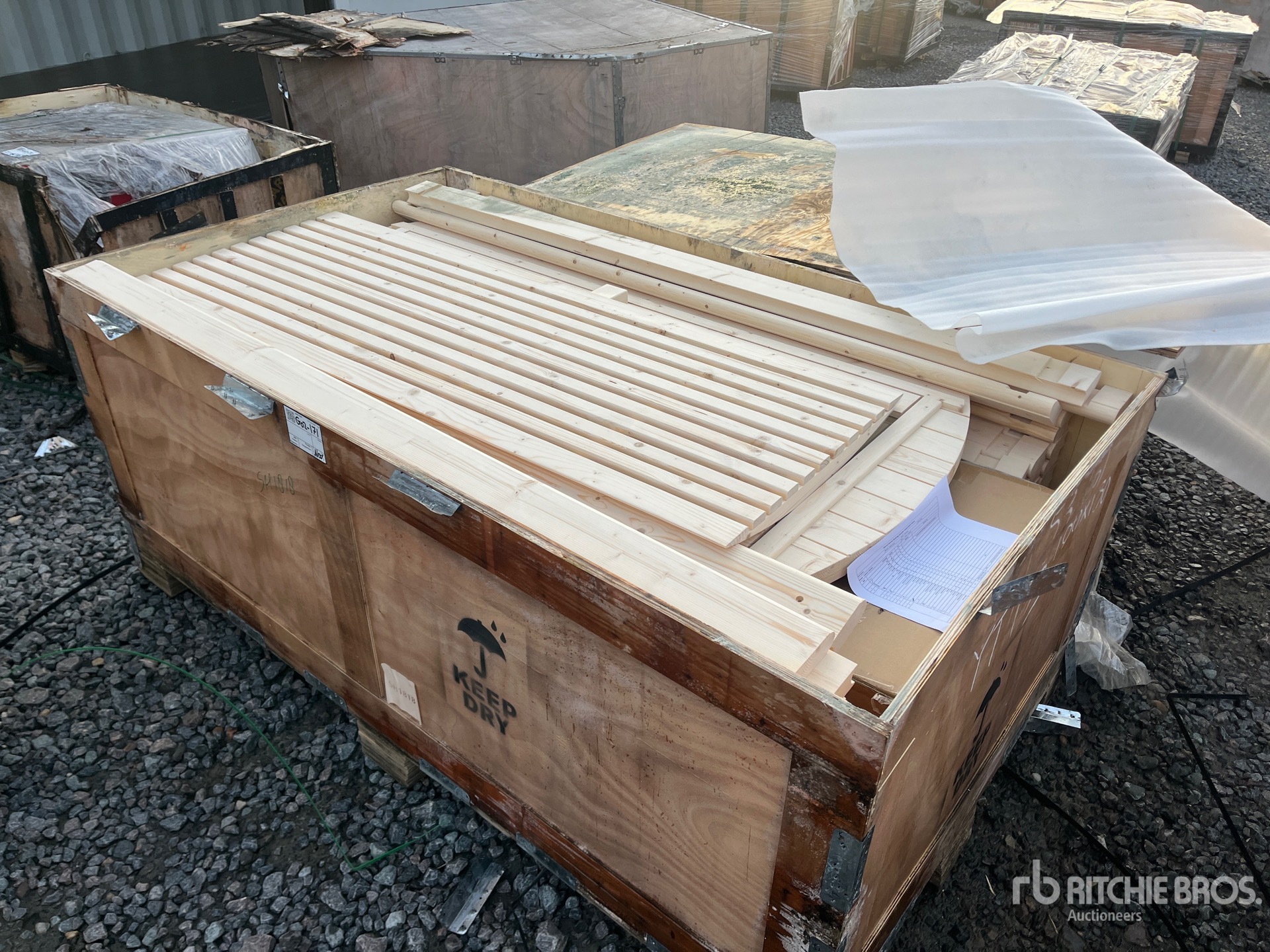 General Appearance with Picture, Left Front Corner