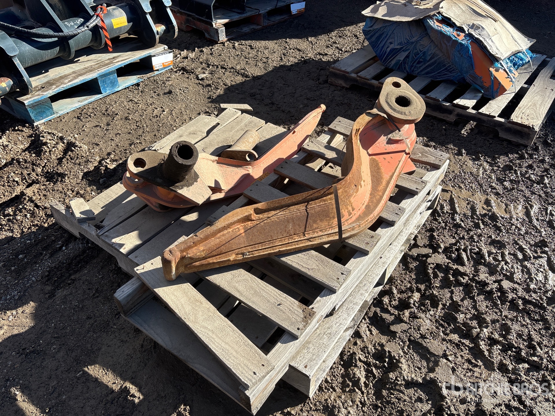 General Appearance with Bild, Ecke vorne links