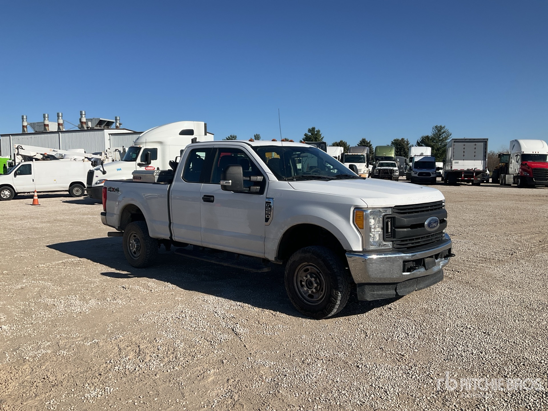 Aspect général with Image, coin avant droit