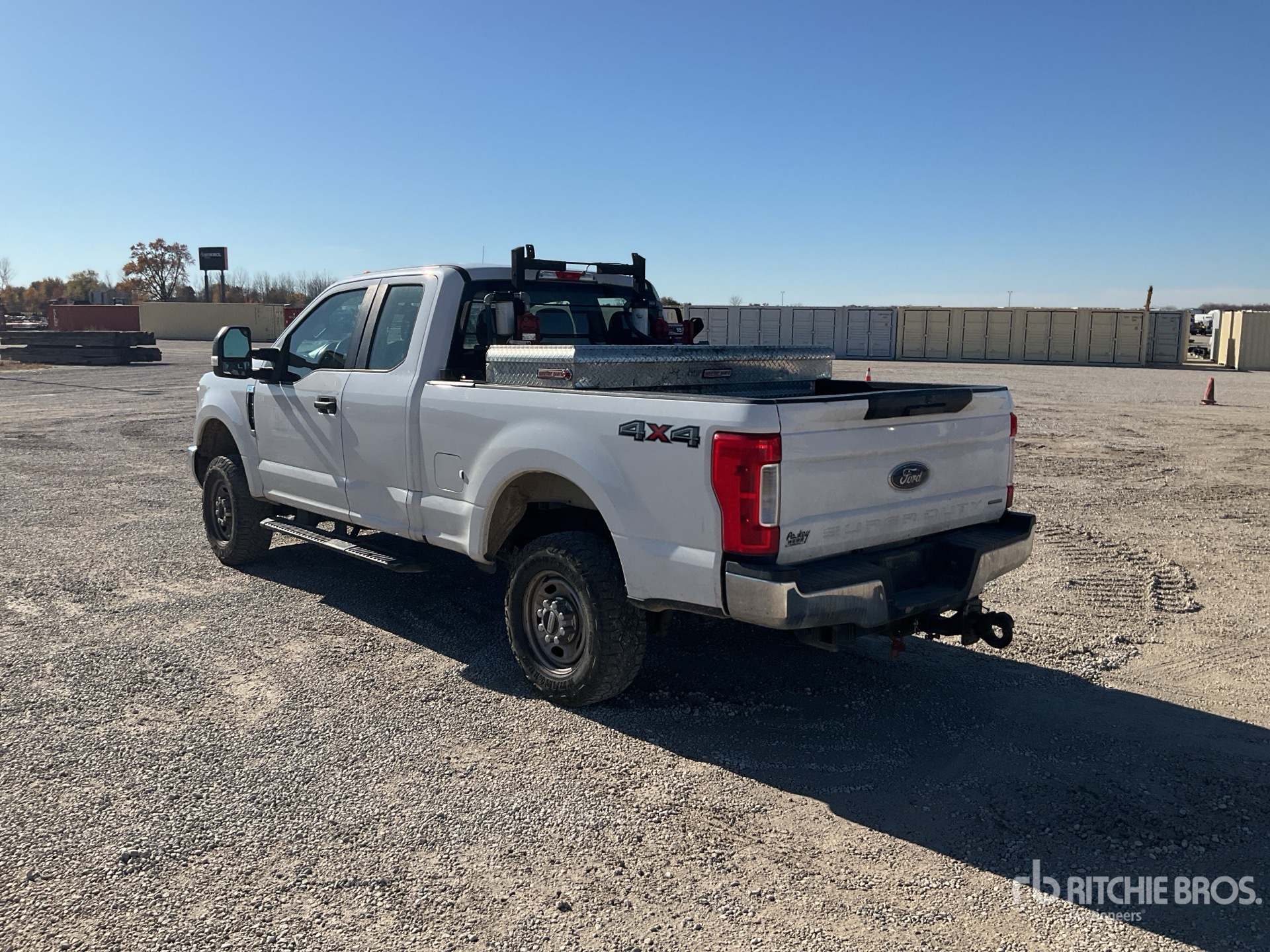 Aspect général with Image, coin arrière gauche