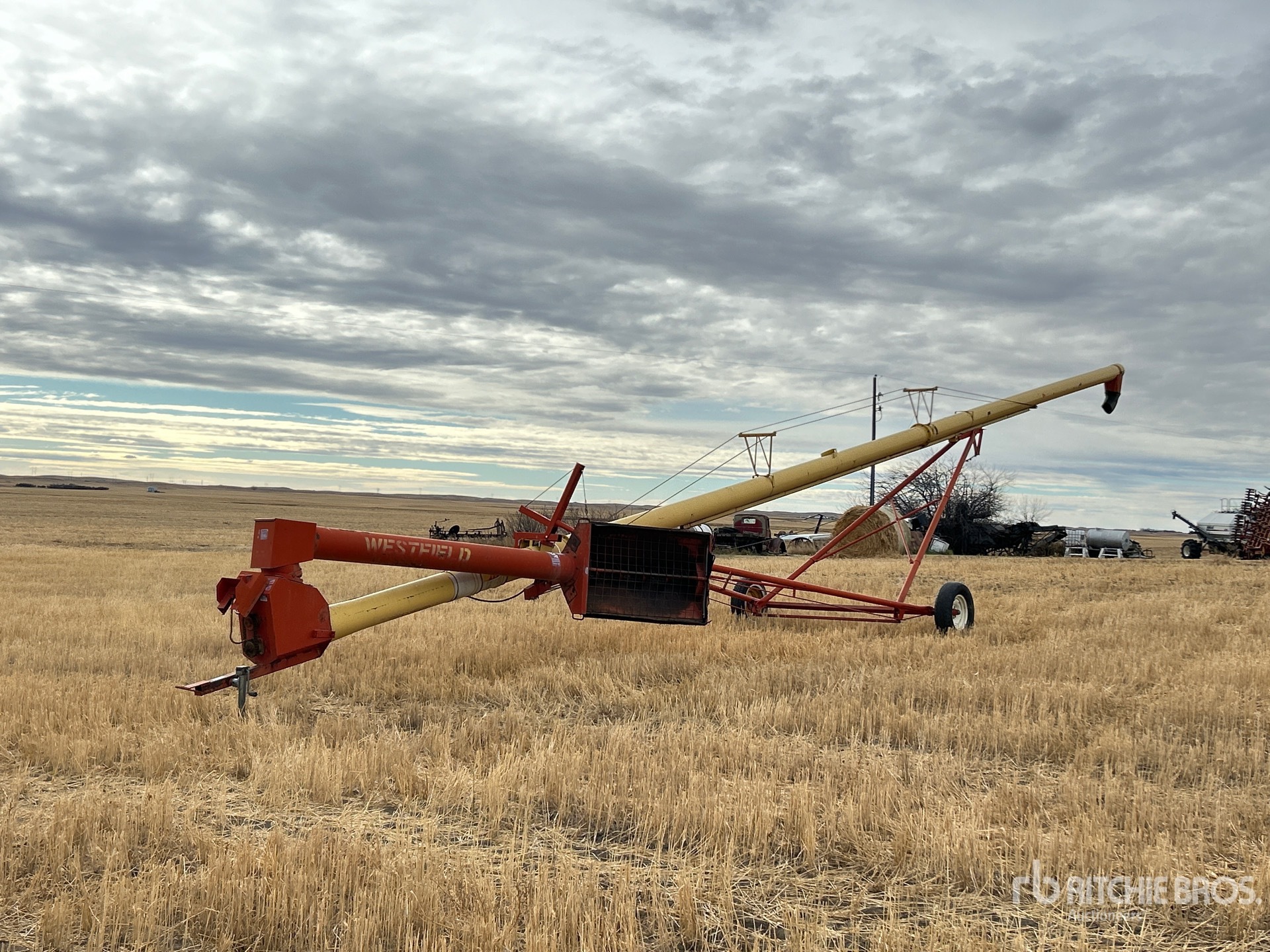 General Appearance with Bild, Ecke vorne links