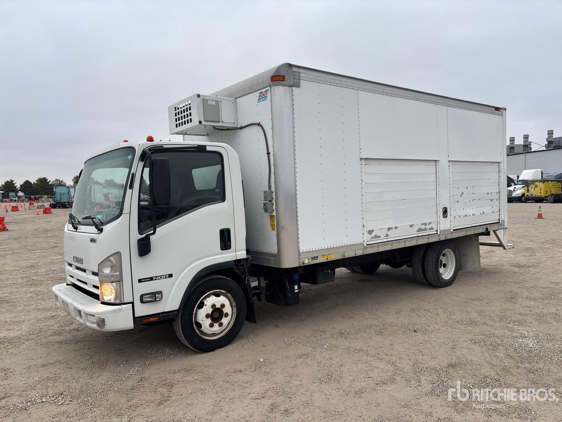 Aspect général with Image, coin avant gauche