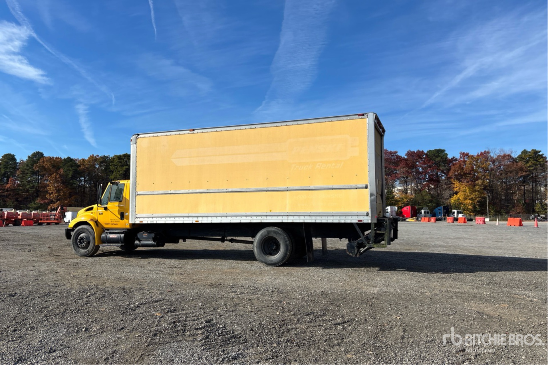 General Appearance with Zdjęcie, lewy dolny róg