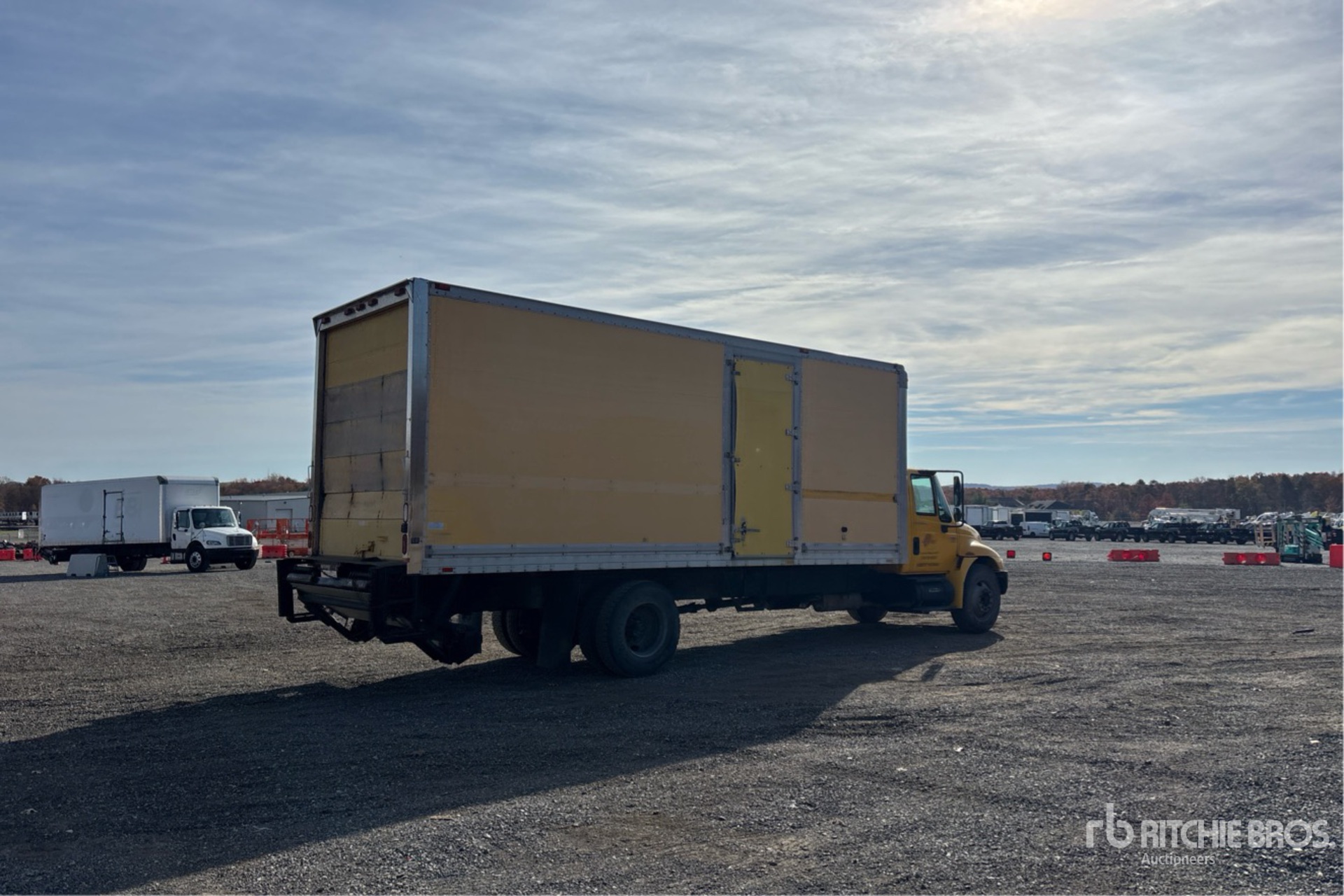 General Appearance with Zdjęcie, prawy dolny róg