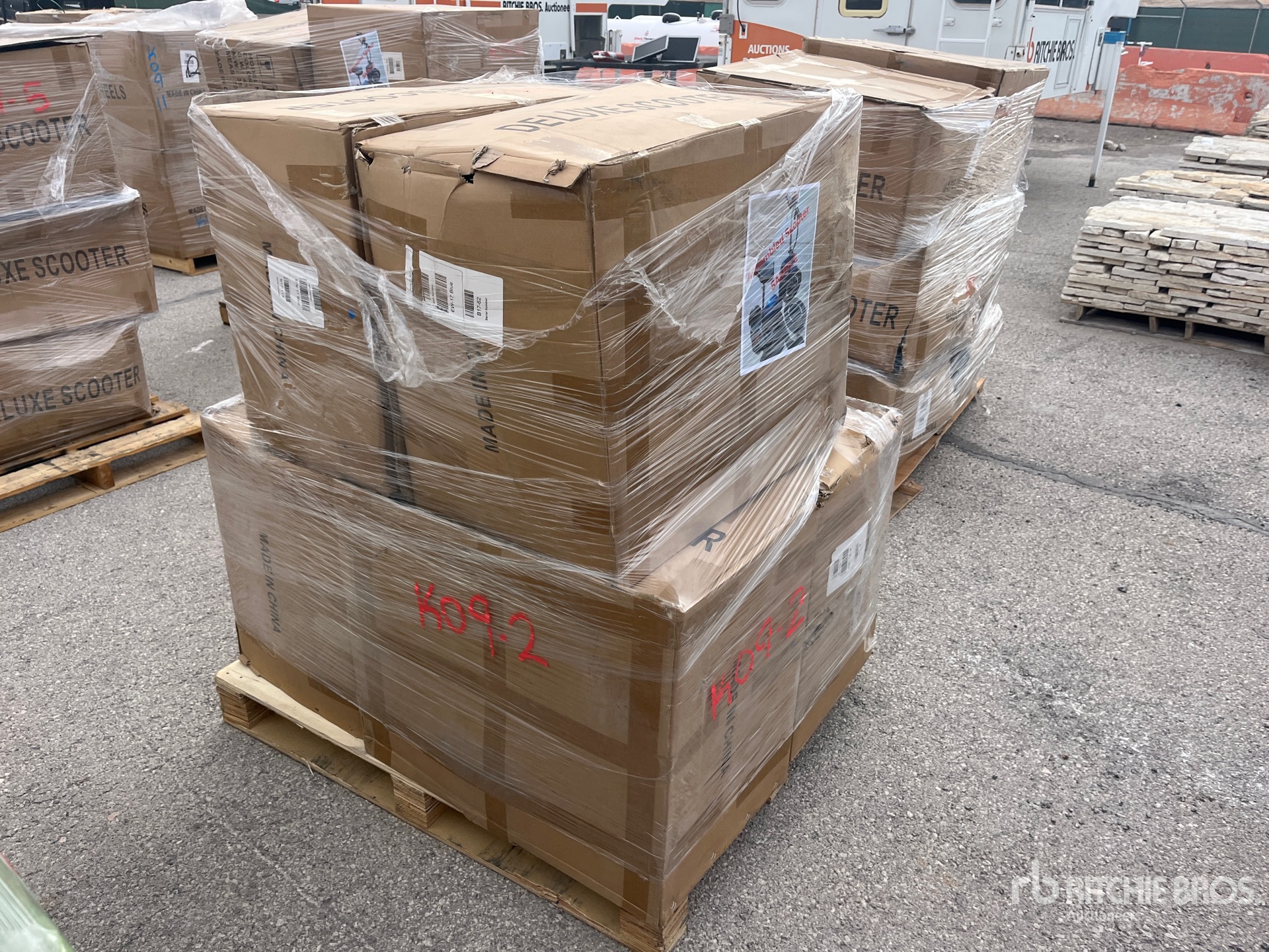 General Appearance with Bild, Ecke hinten rechts