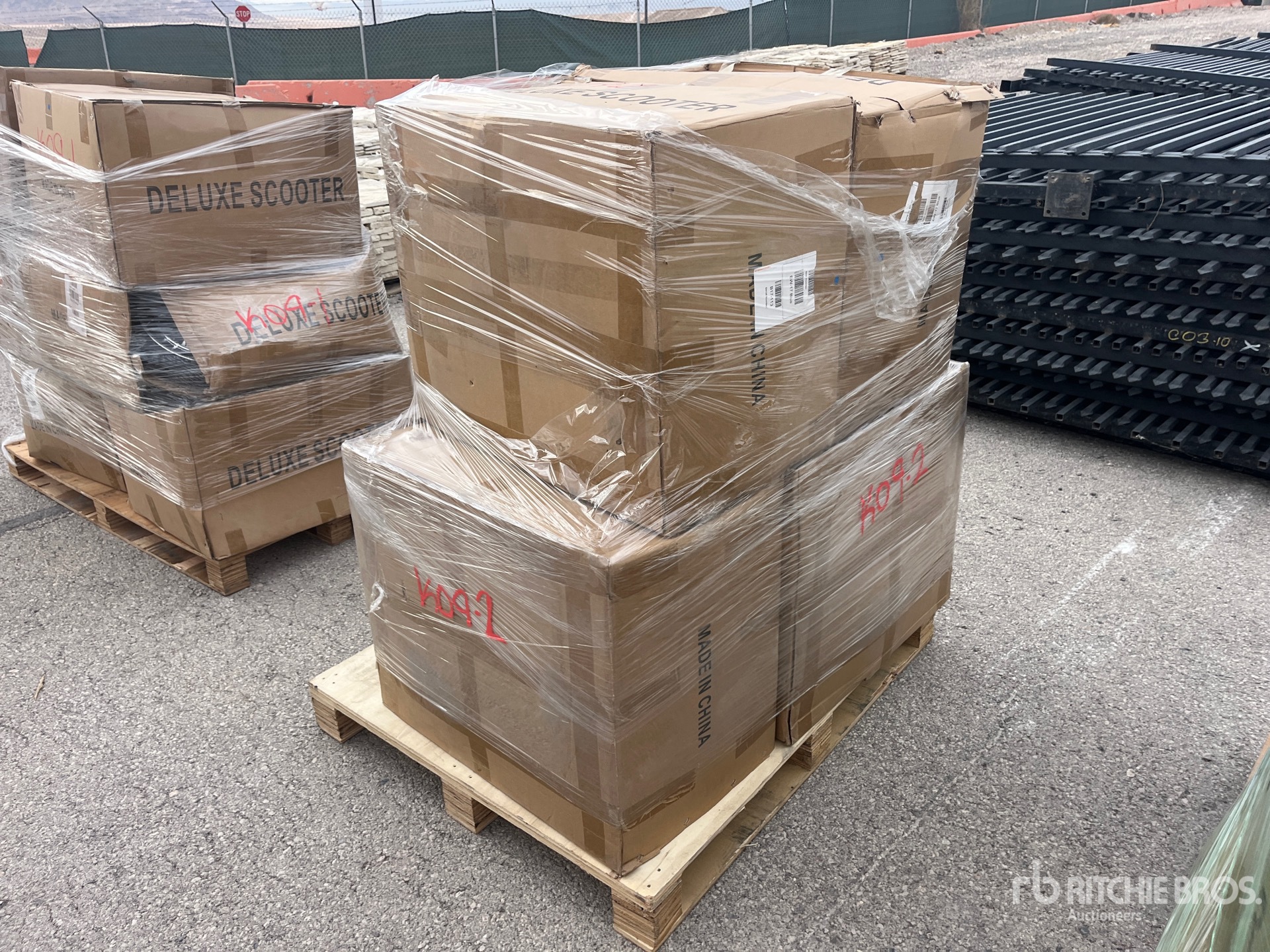 General Appearance with Bild, Ecke hinten links