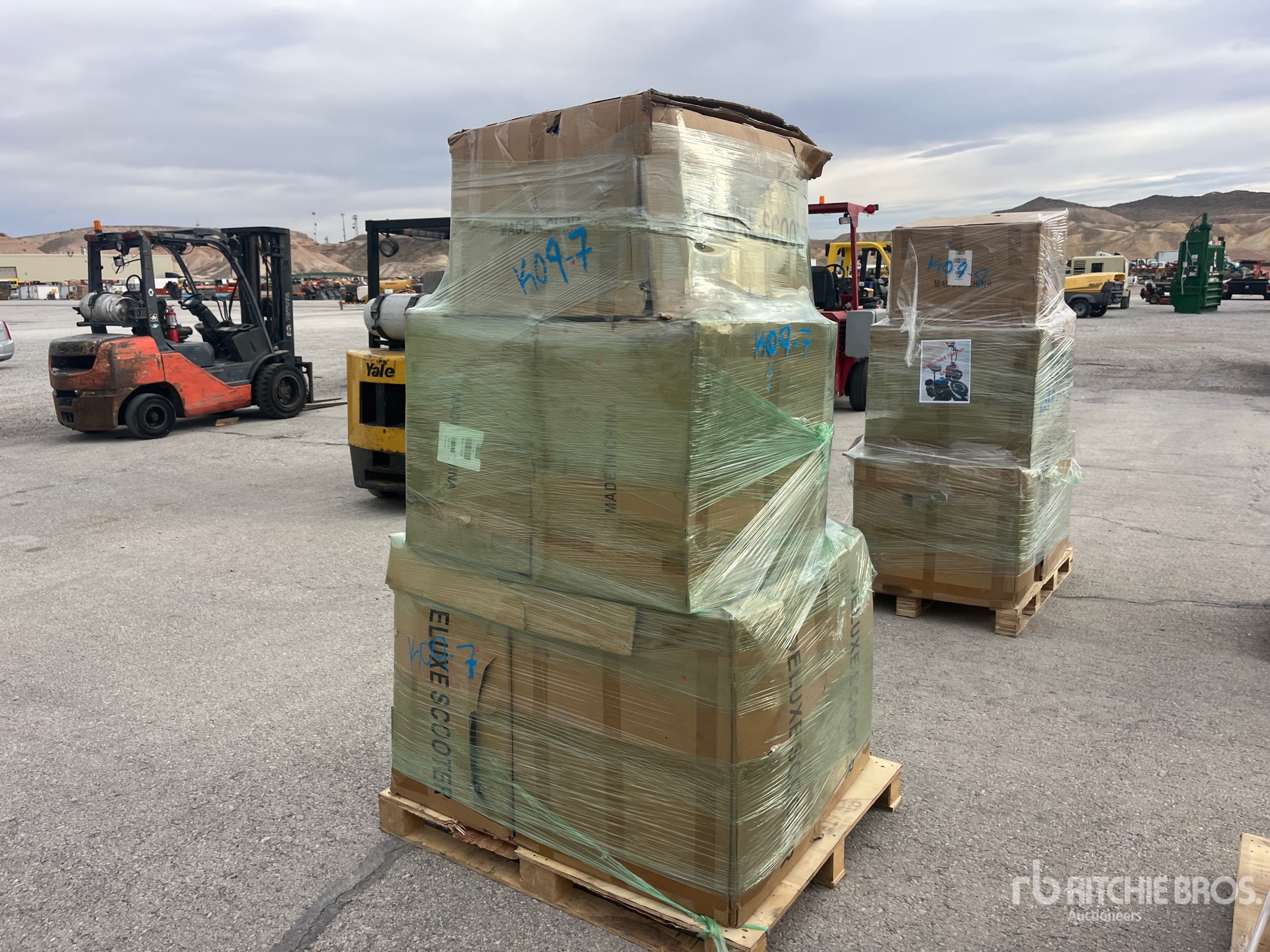 General Appearance with Bild, Ecke hinten rechts