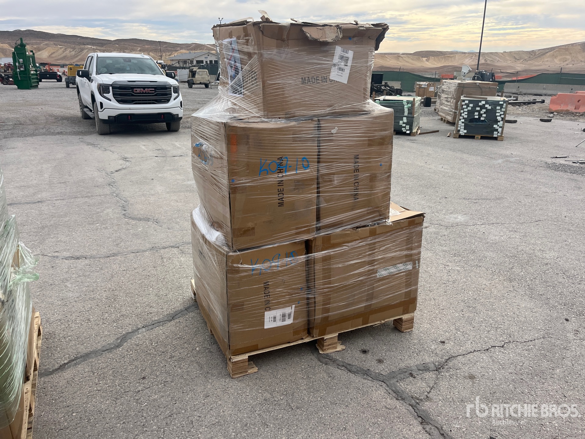 General Appearance with Bild, Ecke hinten rechts