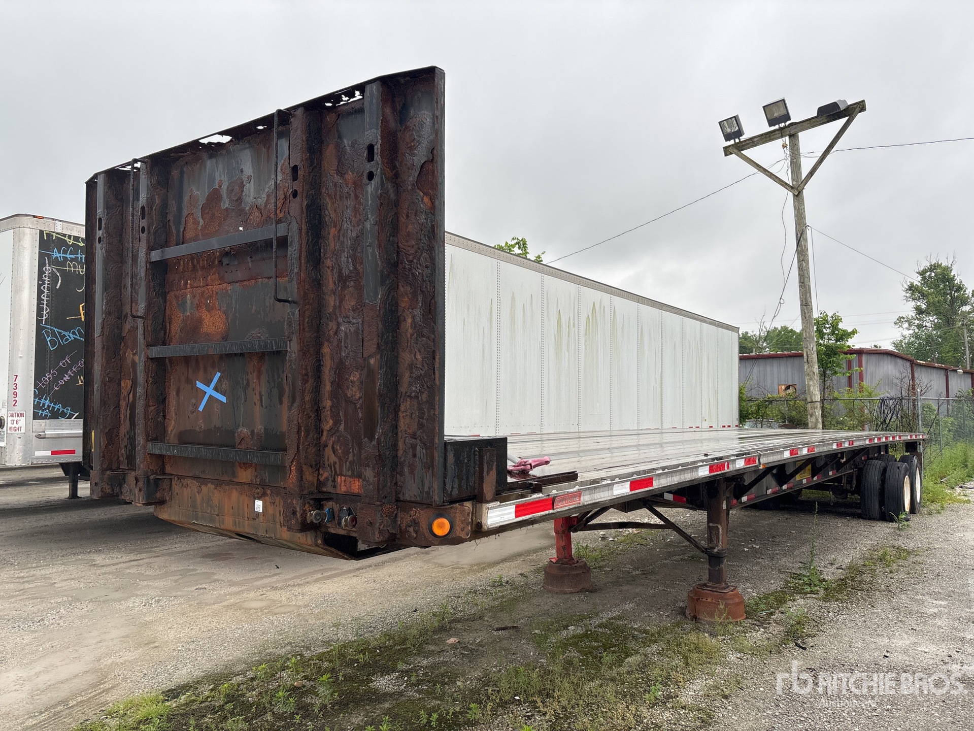 General Appearance with Featured Photo