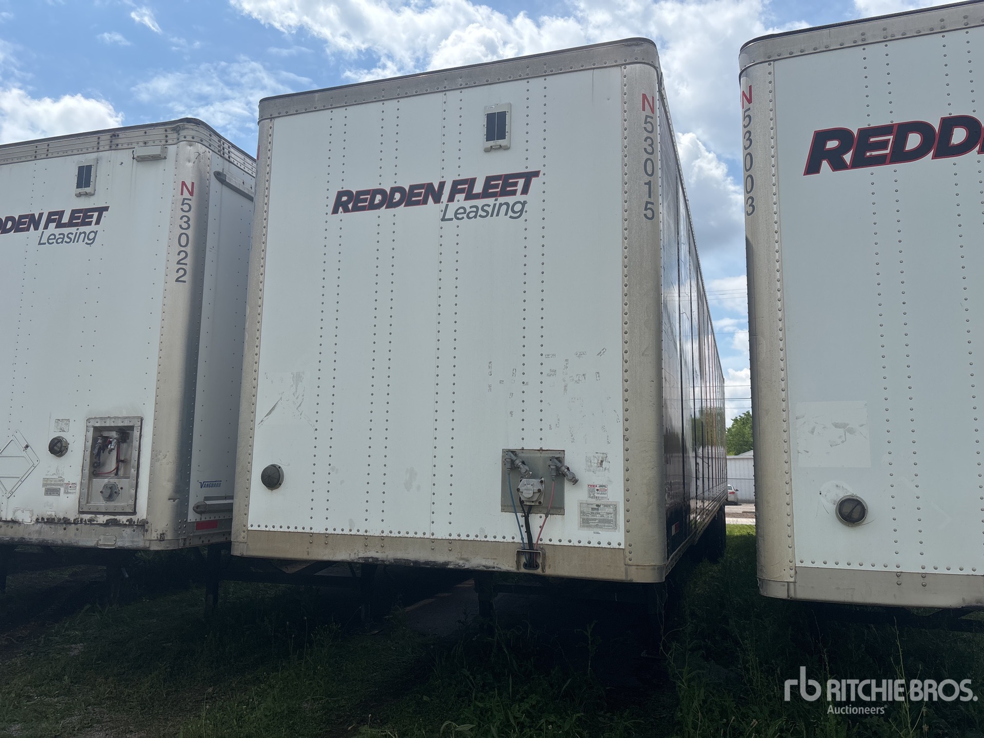 General Appearance with Featured Photo