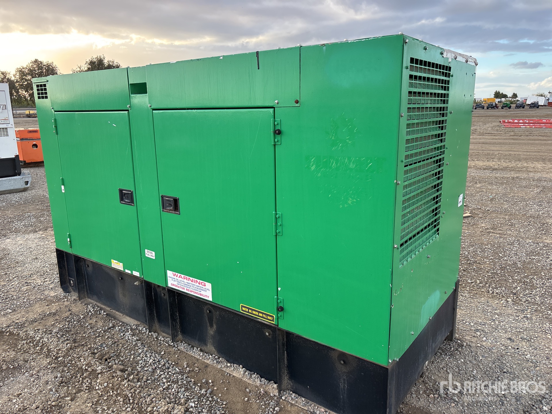 General Appearance with Picture, Left Rear Corner