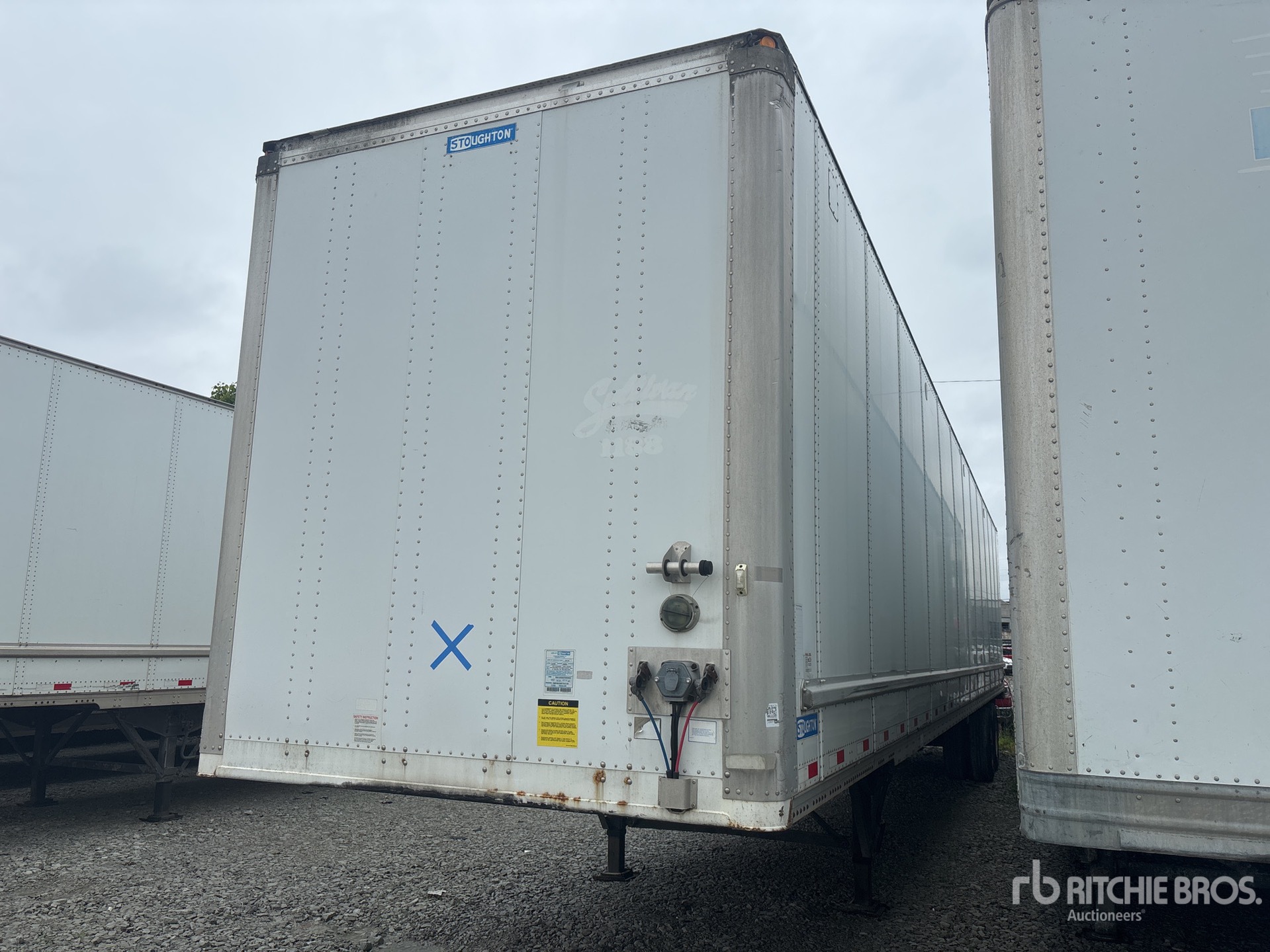 General Appearance with Featured Photo